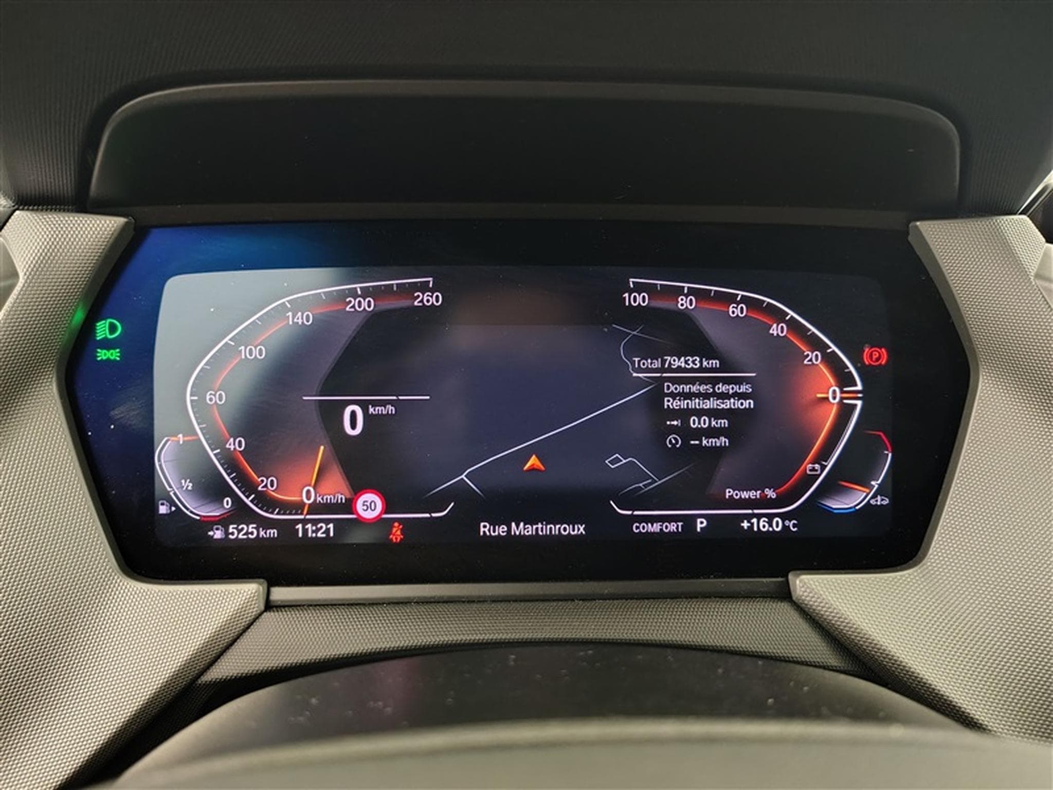 BMW 118 iA Business NAVI / FULL LED / PDC AV-AR (2023) - Photo 10