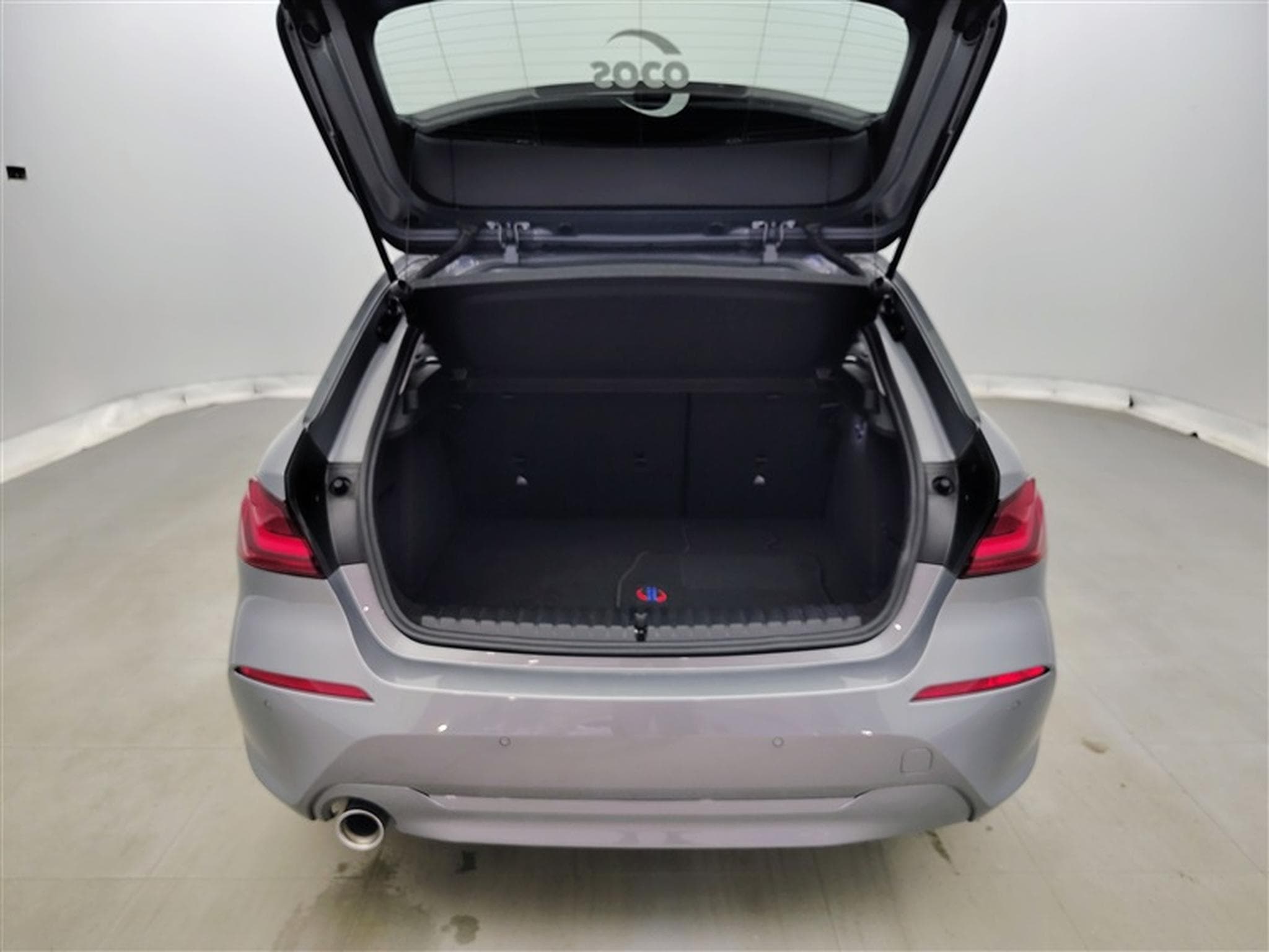 BMW 118 iA Business NAVI / FULL LED / PDC AV-AR (2023) - Photo 14