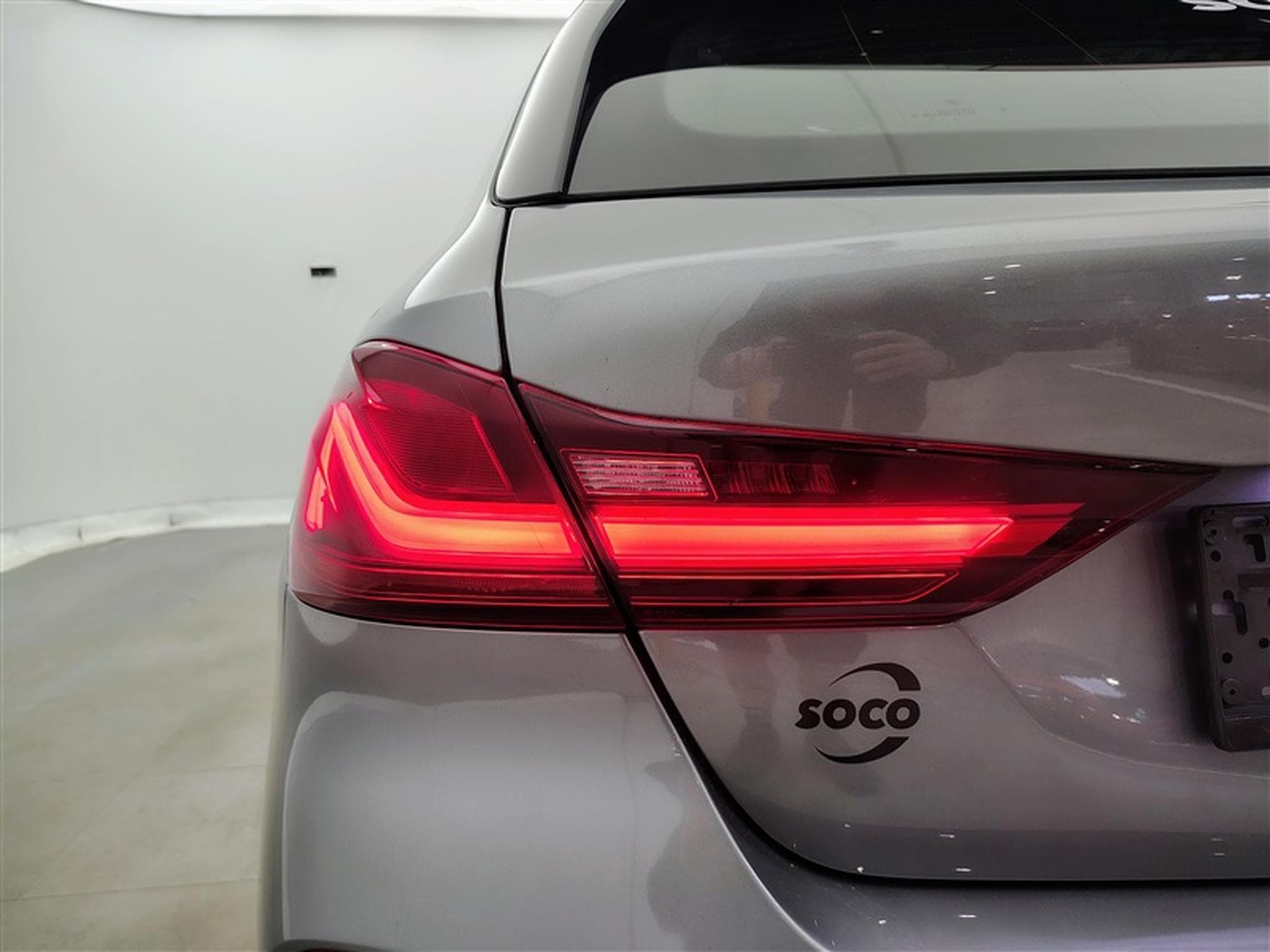 BMW 118 iA Business NAVI / FULL LED / PDC AV-AR (2023) - Photo 16
