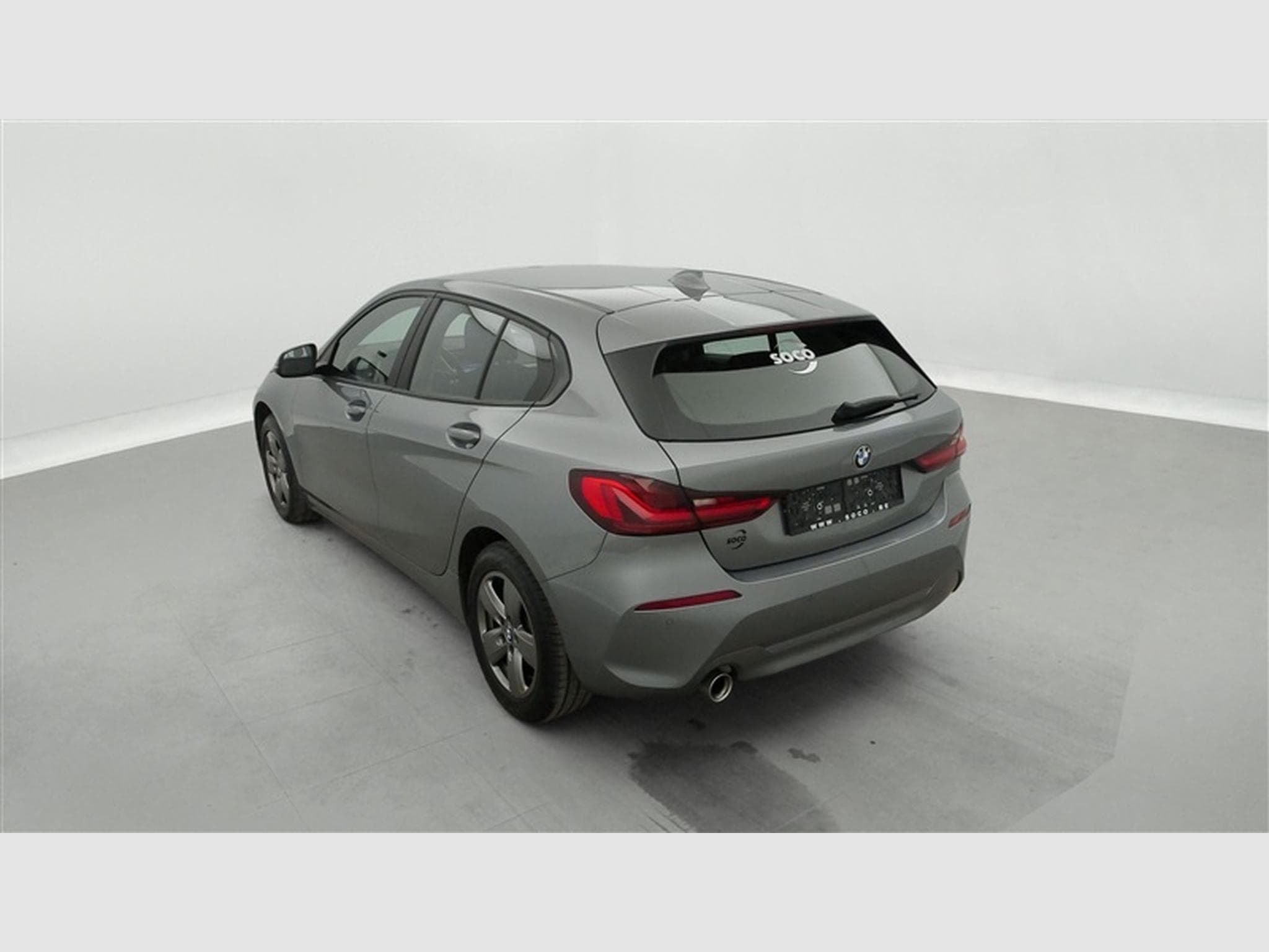 BMW 118 iA Business NAVI / FULL LED / PDC AV-AR (2023) - Photo 2