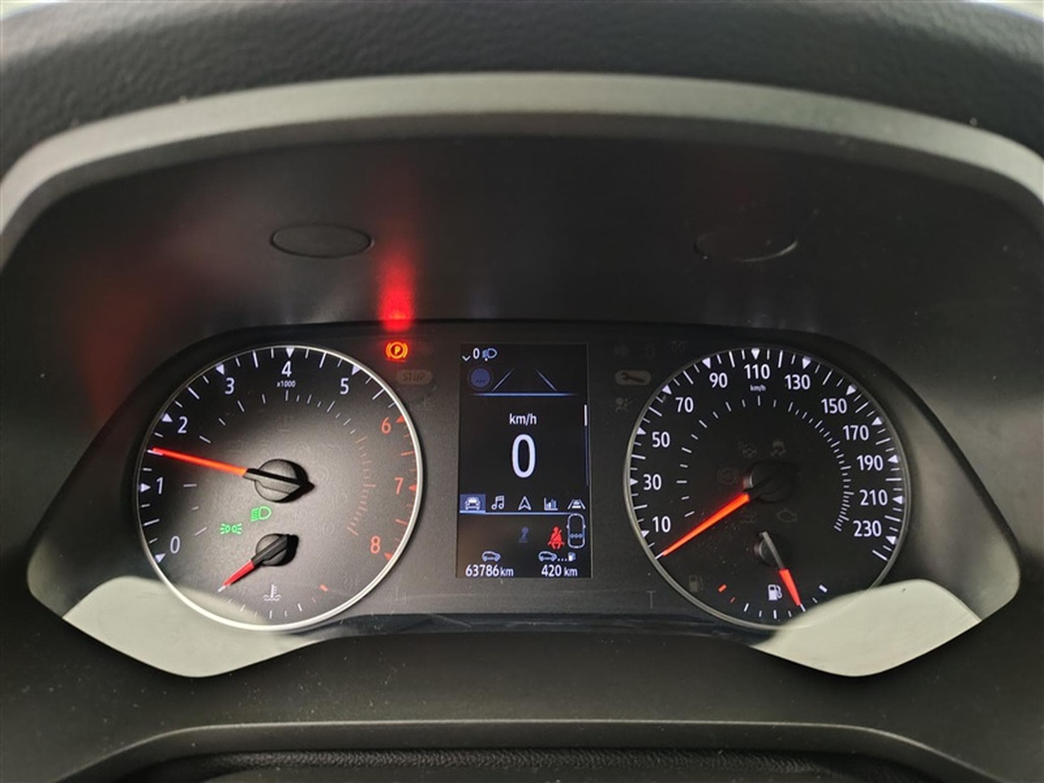Renault Captur 1.0 TCe Evolution  NAVI / CAMERA / CARPLAY (2024) - Photo 10