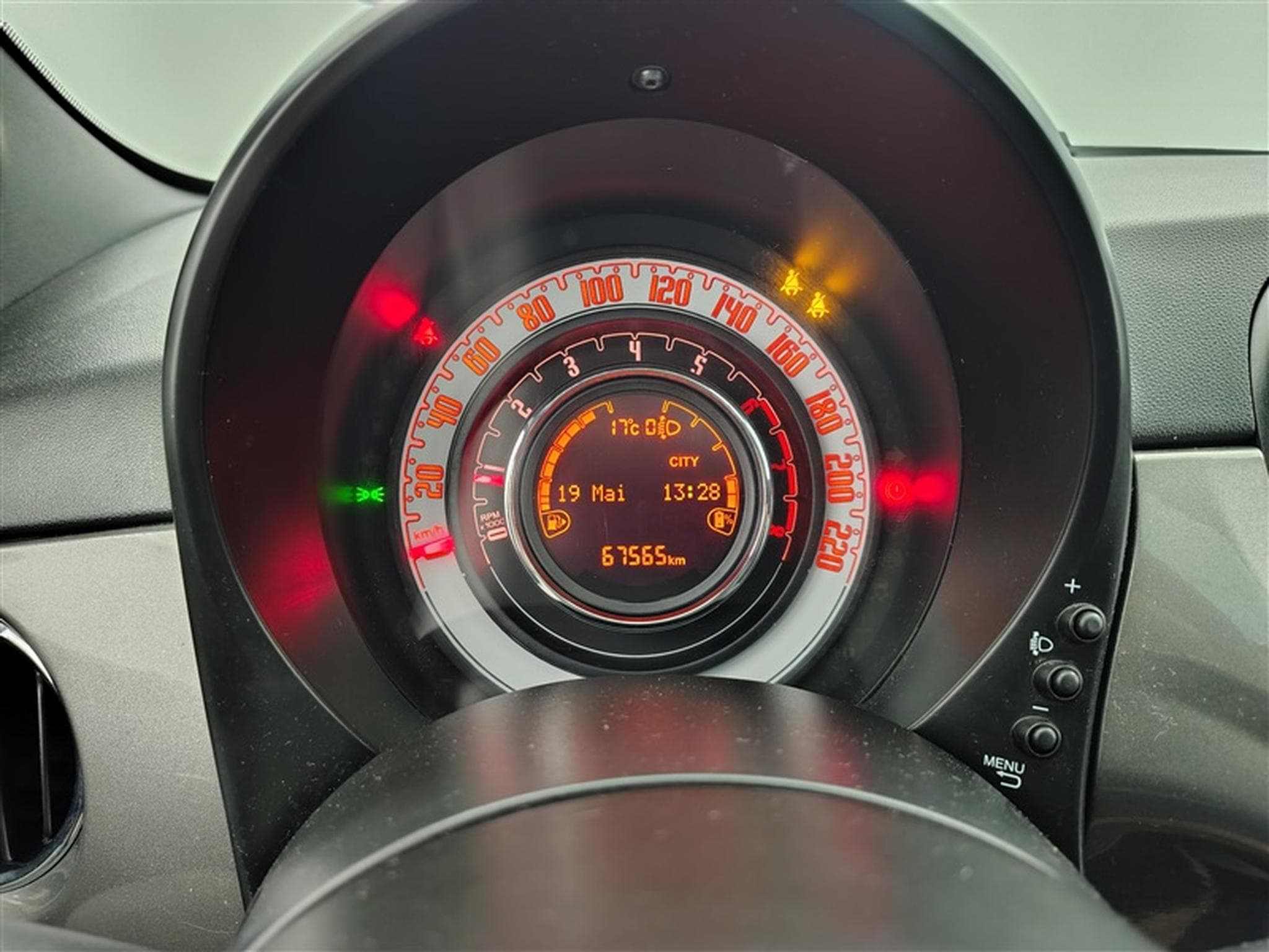 Fiat 500 1.0i MHEV Dolcevita S-CUIR / PANO / CARPLAY / PDC (2022) - Photo 10