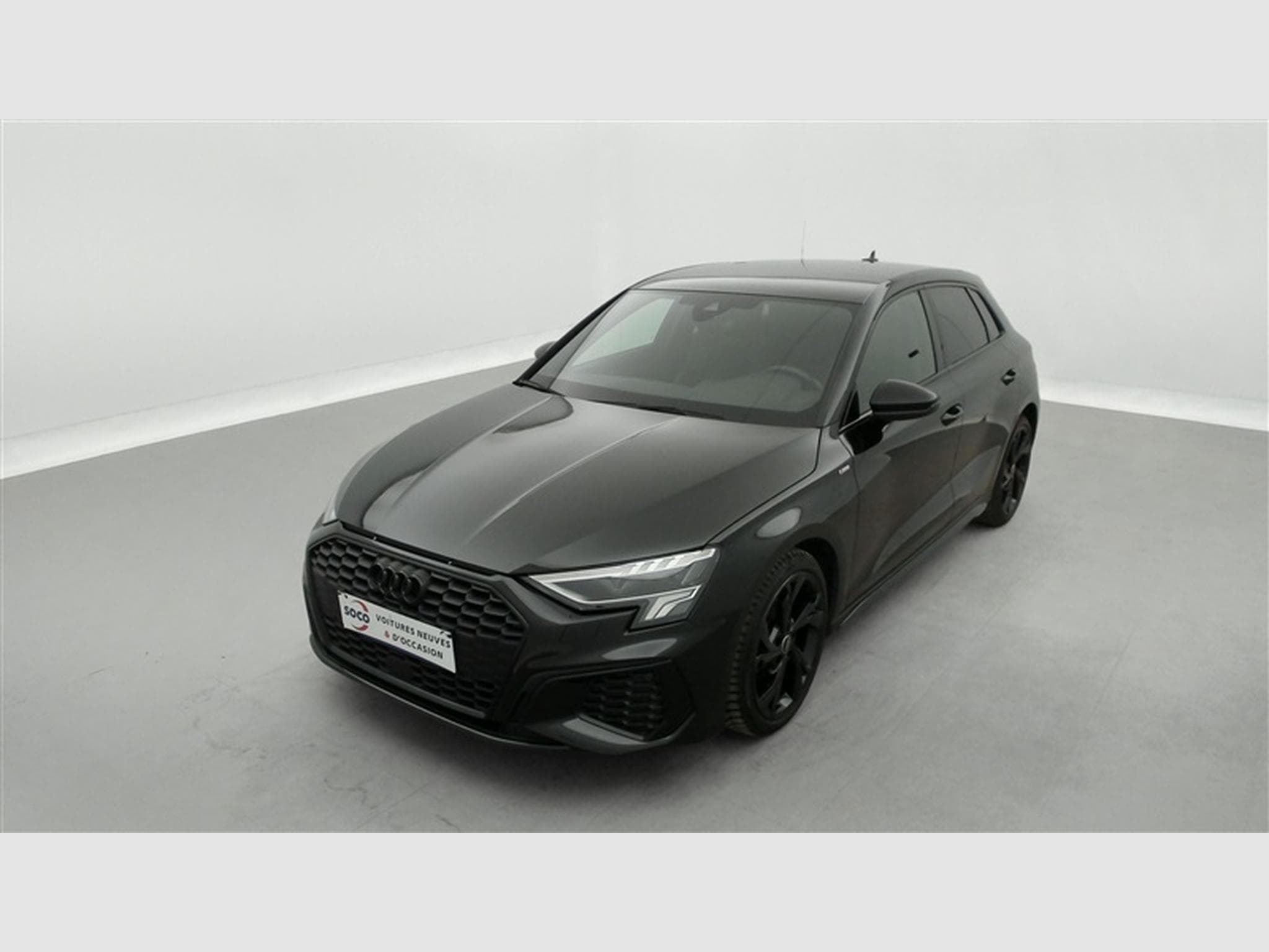 Audi A3 30 TFSI S-Line S-tronic Navi / Led / PDC av+ar (2023) - Photo 1