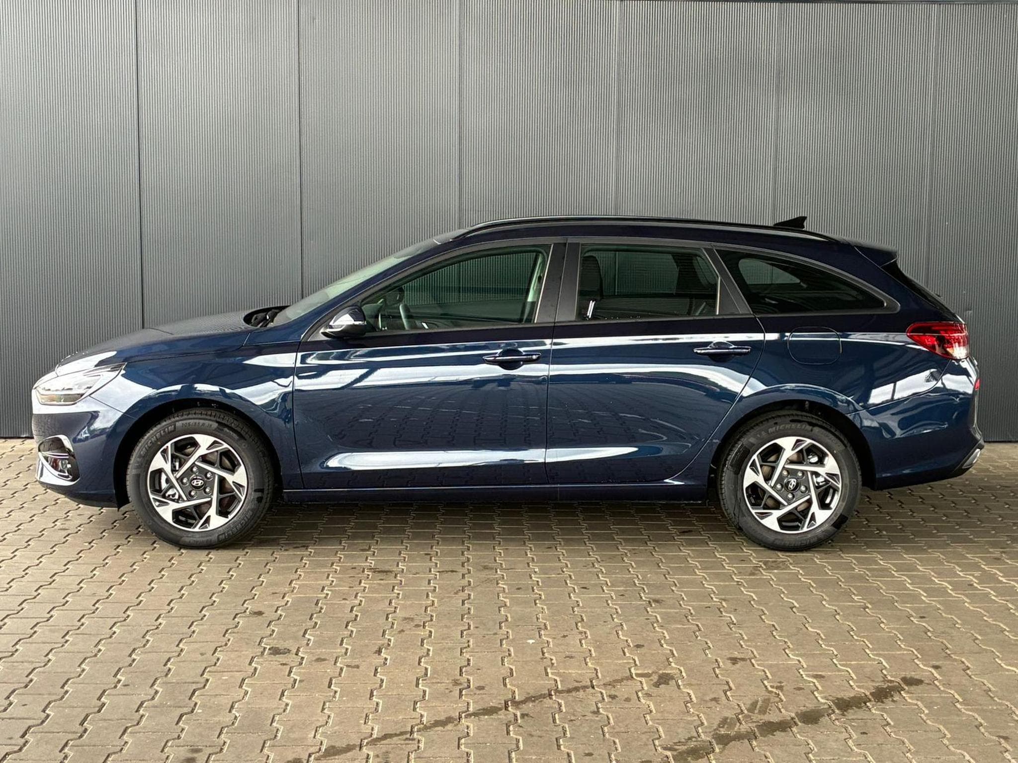 Hyundai i30 Comfort Kombi (2025) - Photo 2