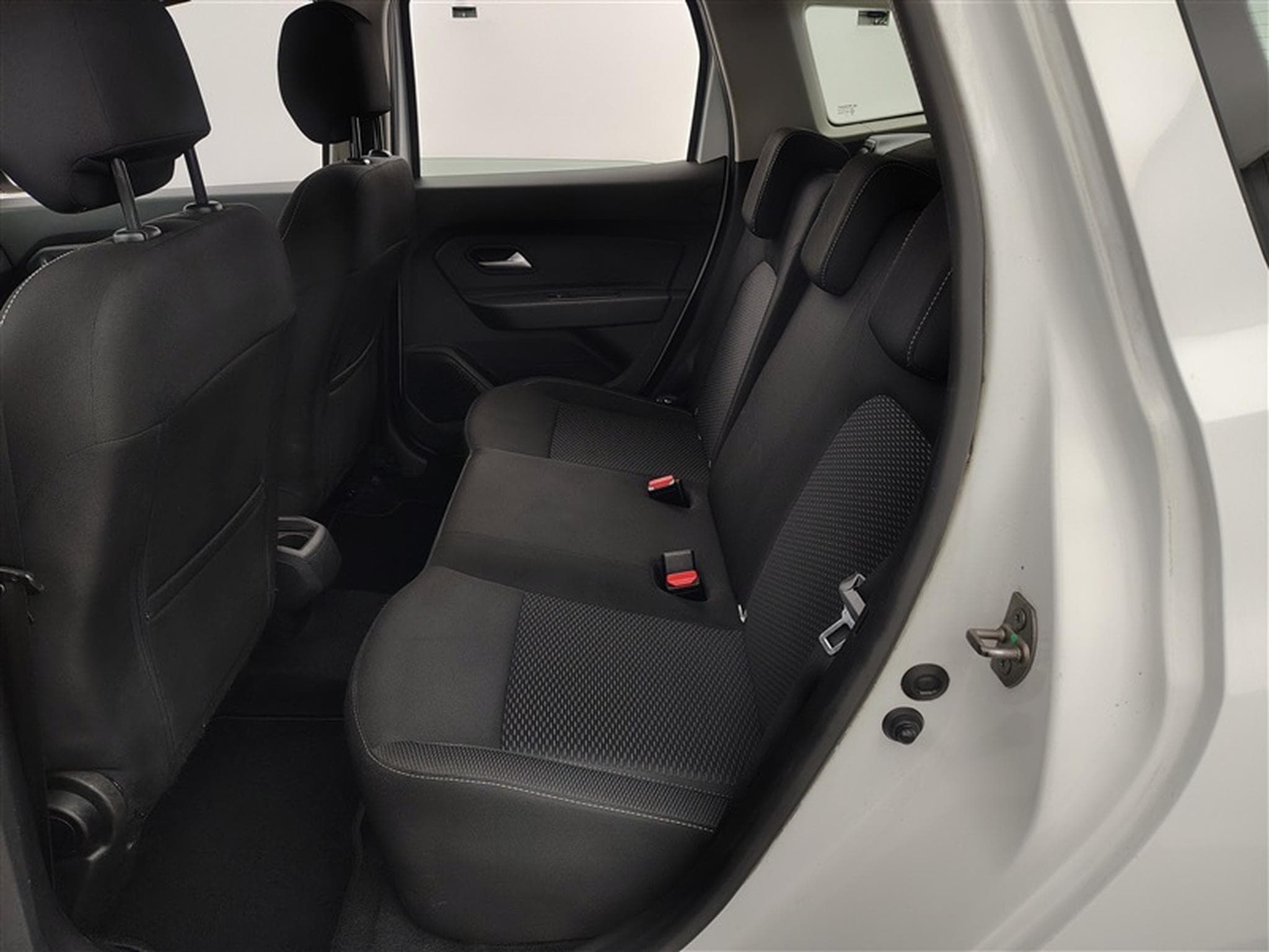 Dacia Duster 1.0 TCe 100Cv Comfort (2020) - Photo 13