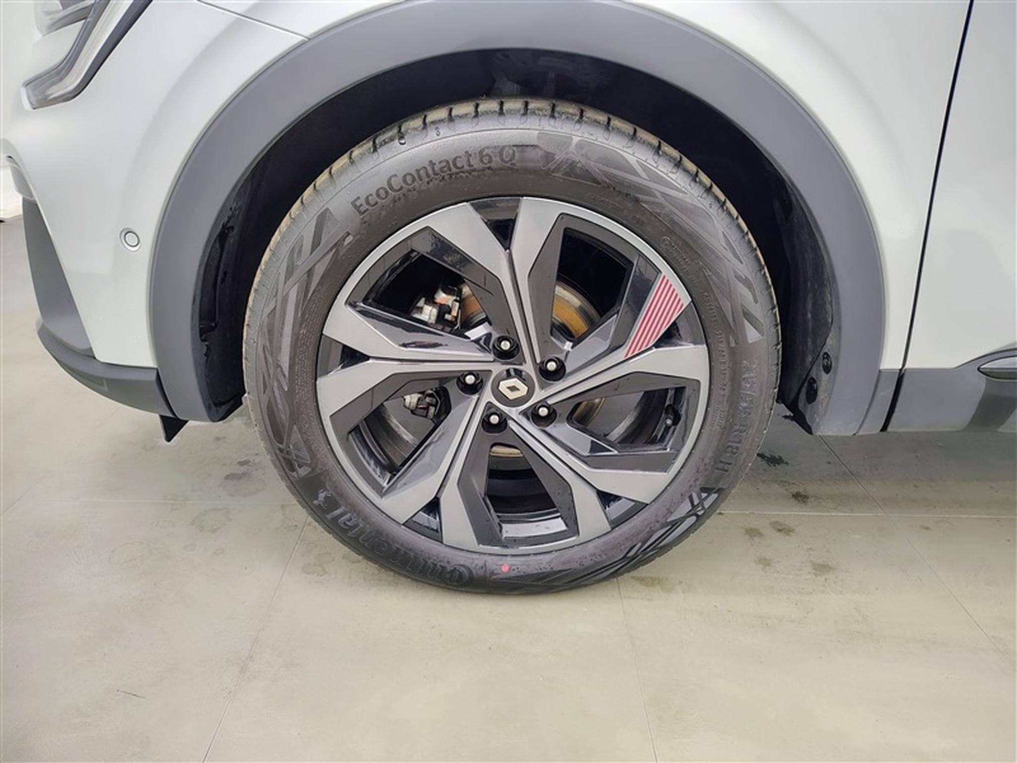 Renault Arkana 1.3 TCe EDC R.S.Line CUIR / NAVI / FULL LED (2023) - Photo 6