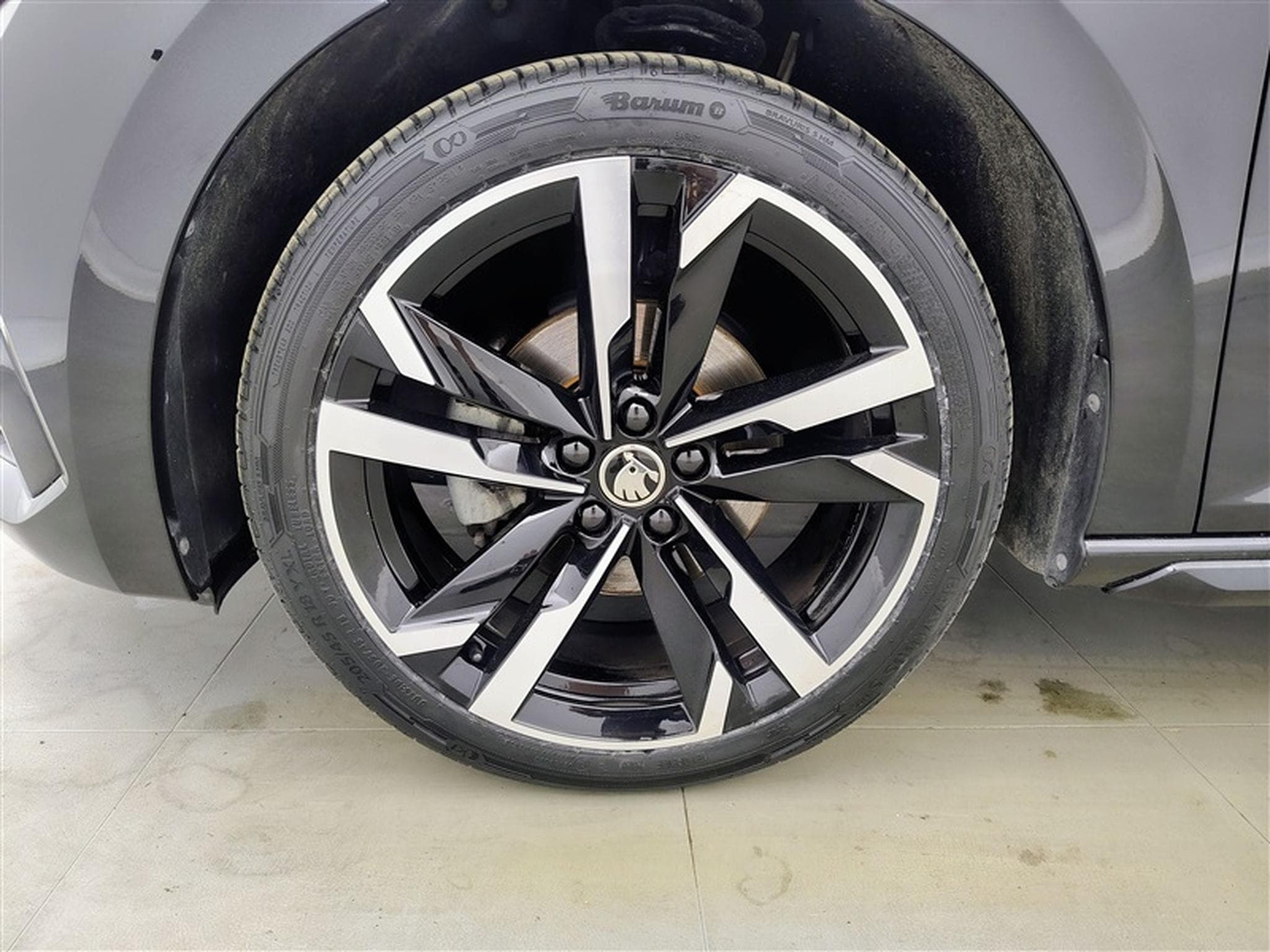 Skoda Scala 1.0 TSI MonteCarlo DSG *NAVI/FULL LED/T.PANO/CAM/JA18* (2024) - Photo 6