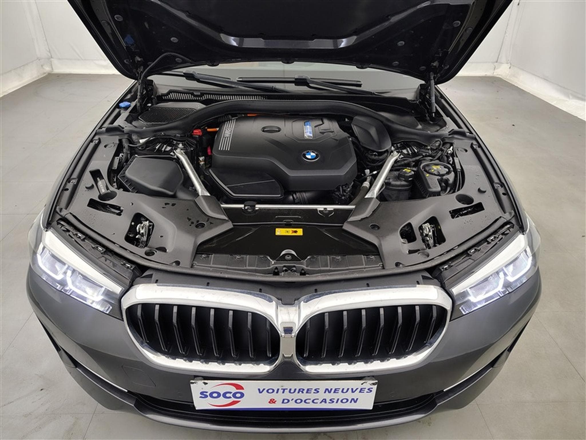 BMW 530 eA PHEV NAVI / FULL LED / CUIR / CARPLAY (2022) - Photo 21