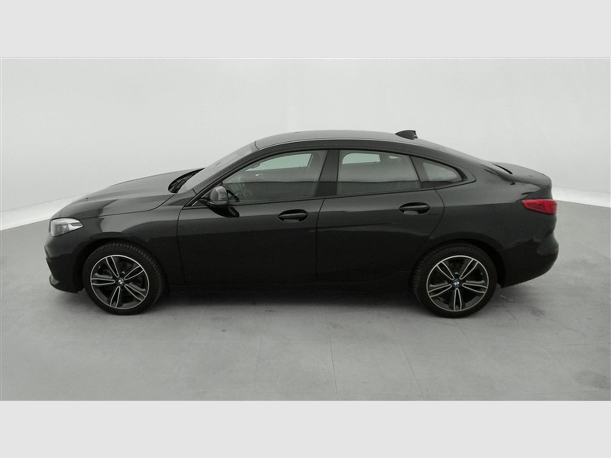 BMW 218 iA GranCoupé Sportline NAVI / FULL LED / S-CUIR (2023) - Photo 3