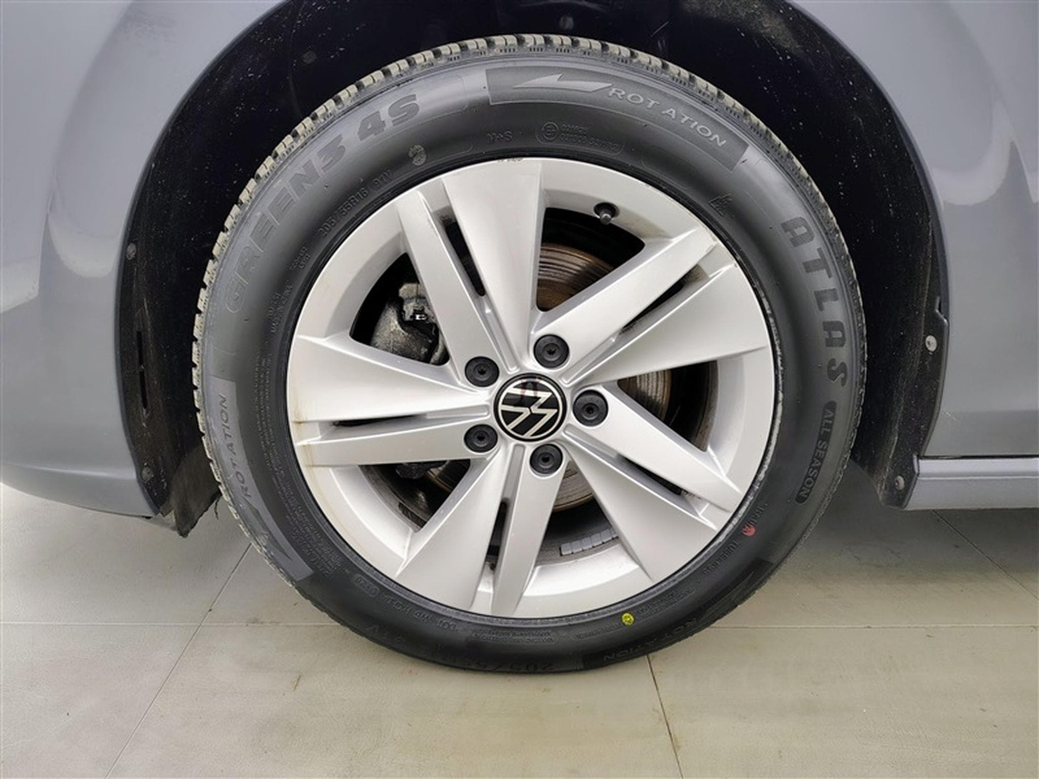VW Golf 1.0 TSI Life Business NAVI/FULL LED/JA16/PDC AV AR (2024) - Photo 6
