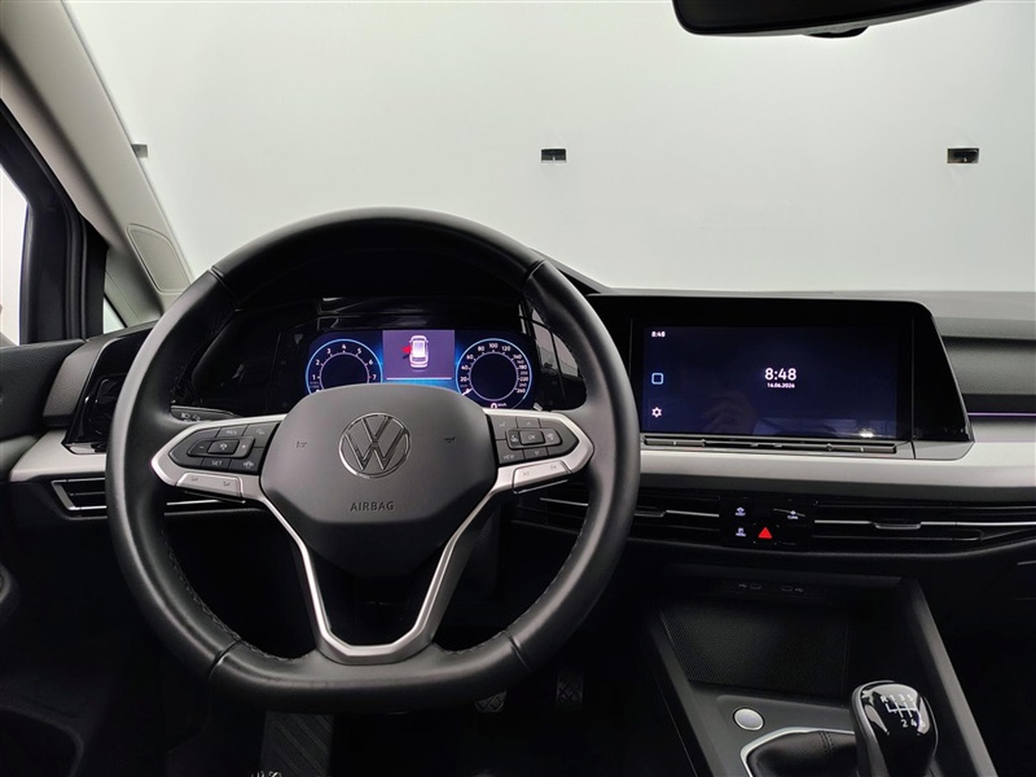 VW Golf 1.0 TSI Life Business NAVI/FULL LED/JA16/PDC AV AR (2024) - Photo 9