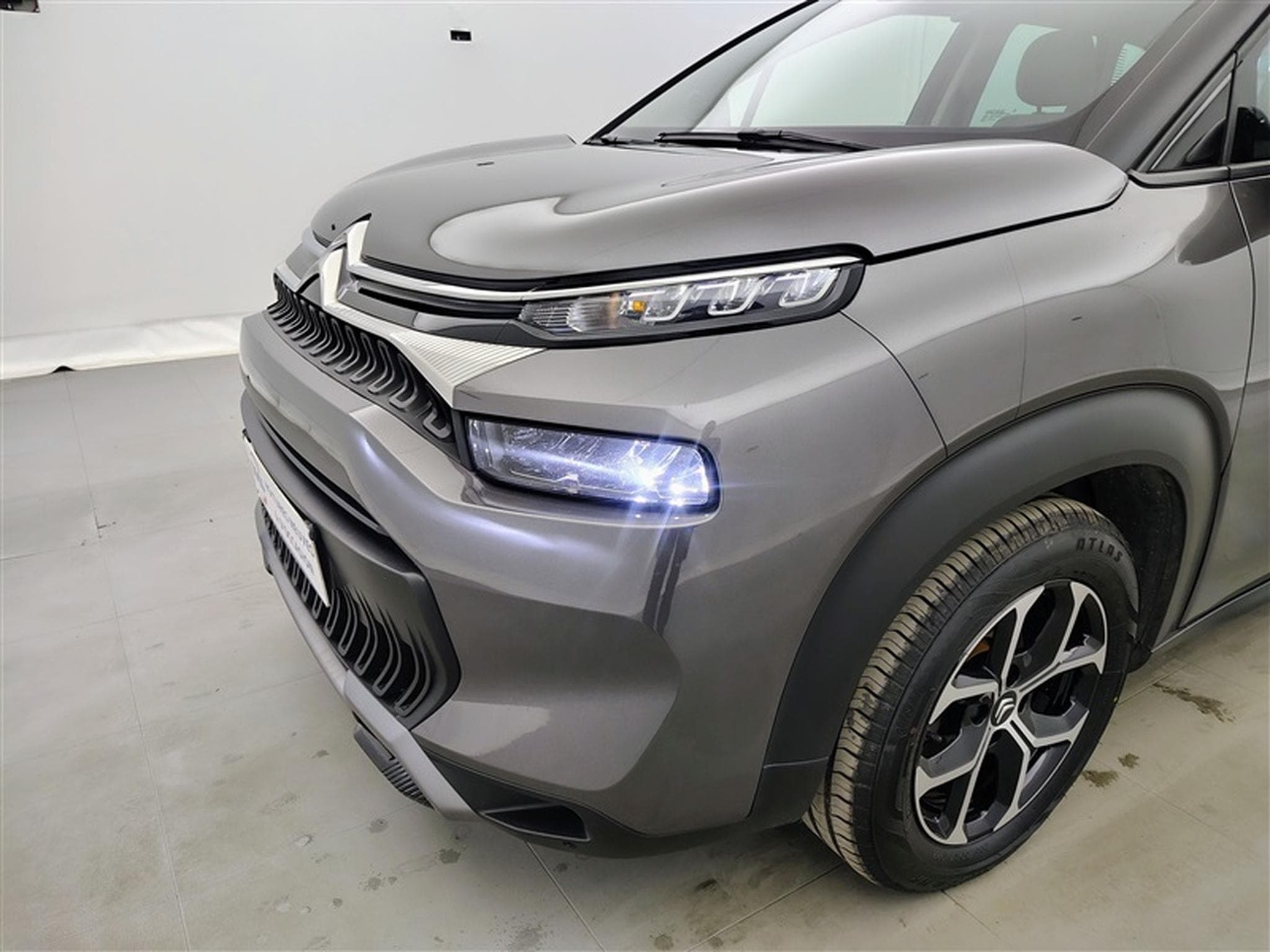 Citroen C3 Aircross 1.5 BlueHDi Shine S&S (EU6.4) (2023) - Photo 15