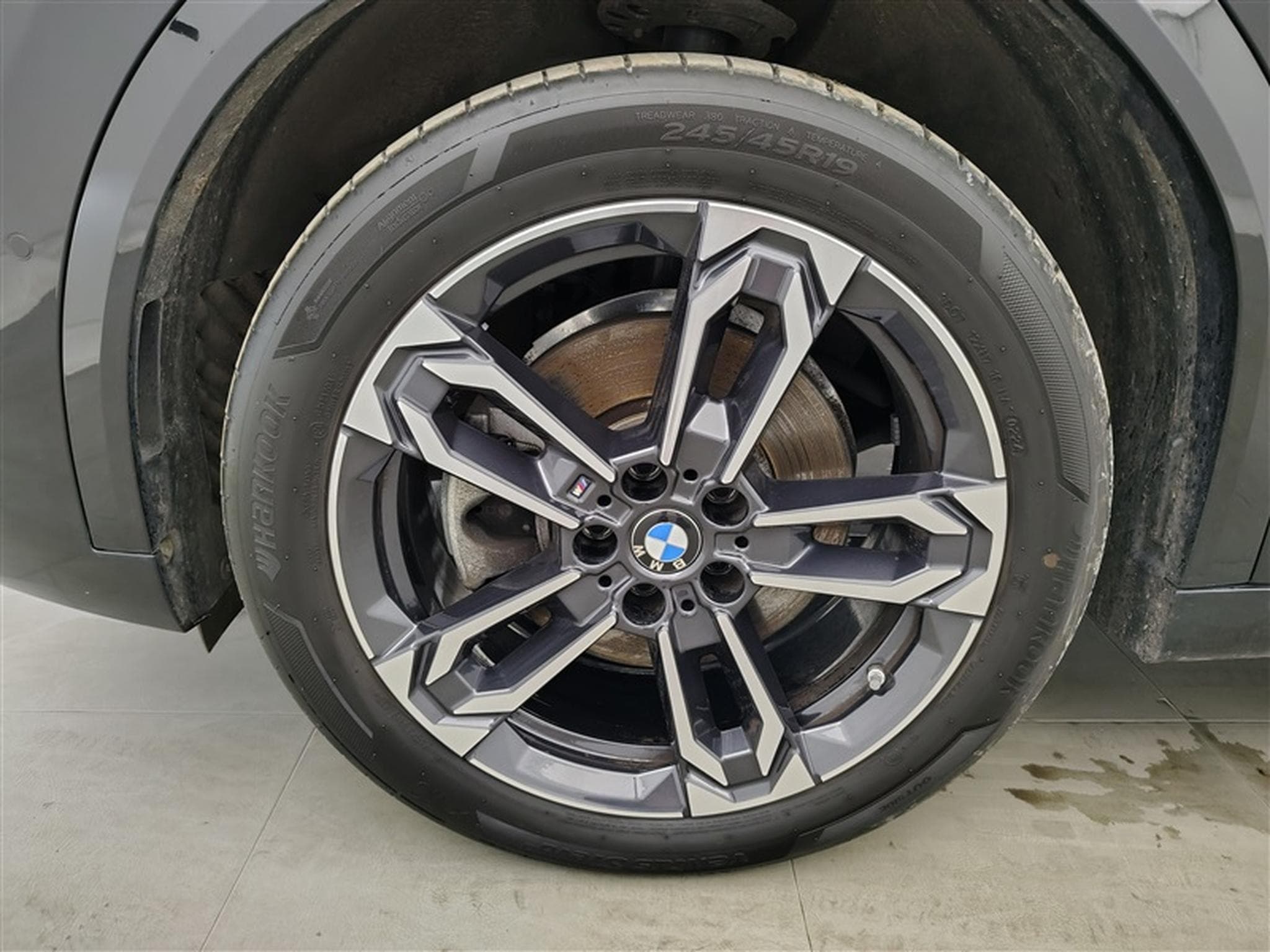 BMW X2 1.5iA sDrive20 Pack M NAVI / FULL LED / CAMERA / JA 18" (2024) - Photo 6