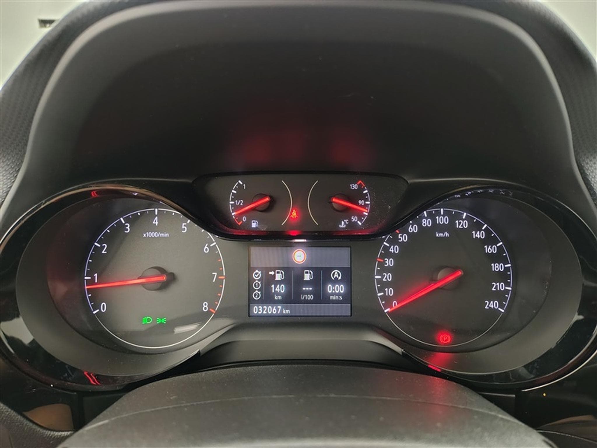 Opel Corsa 1.2i Edition S/S (EU6AP) (2021) - Photo 10