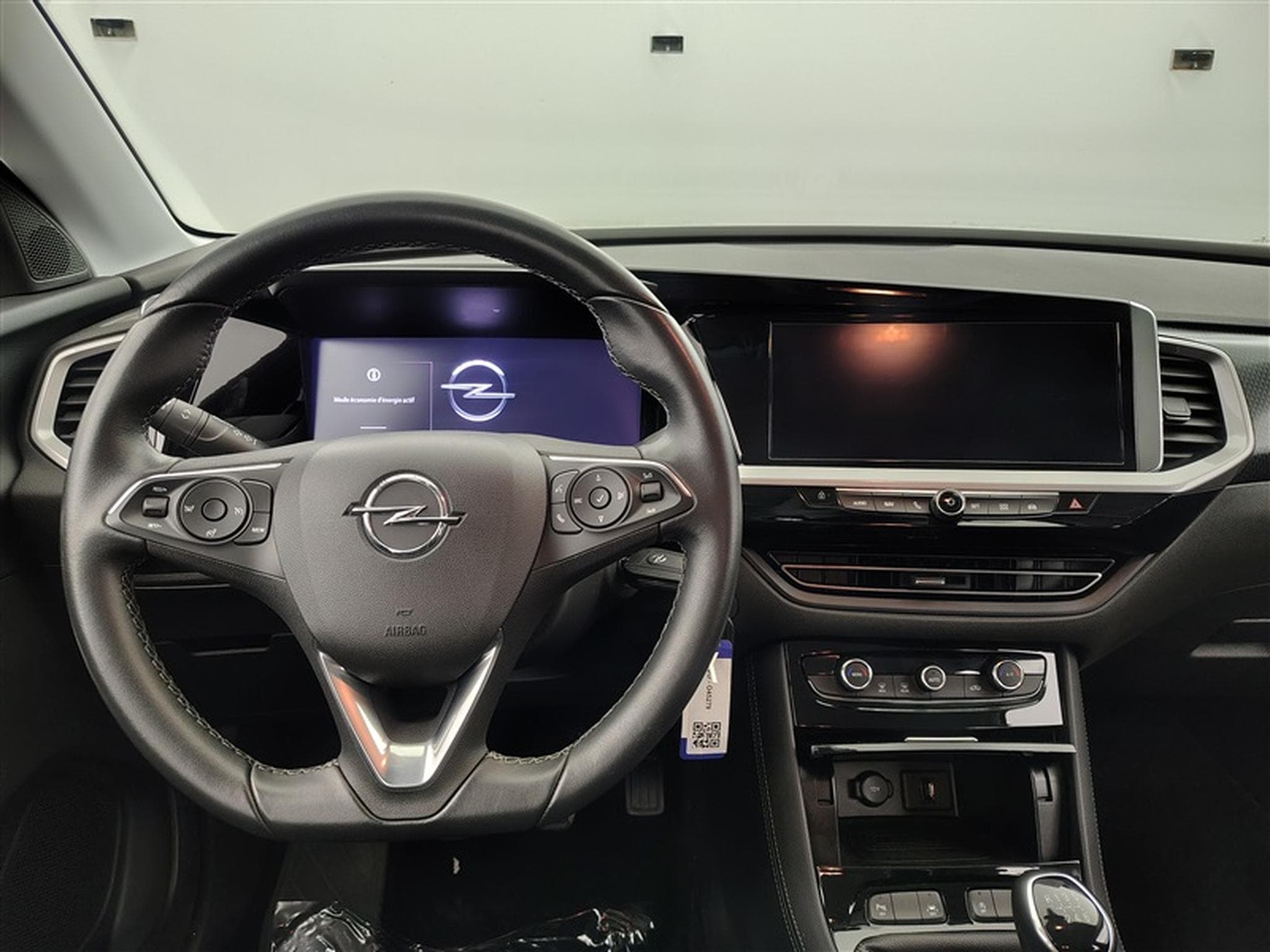 Opel Grandland 1.2 Turbo 130cv GS CARPLAY / FULL LED / CUIR PARTIEL / JA18 (2023) - Photo 9