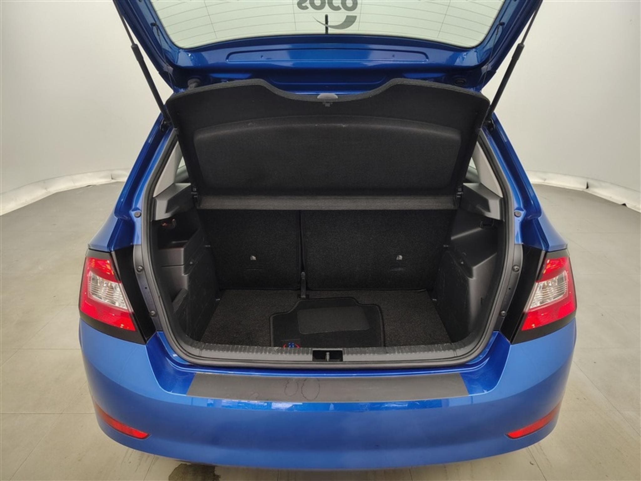Skoda Fabia 1.0i Active (2021) - Photo 13
