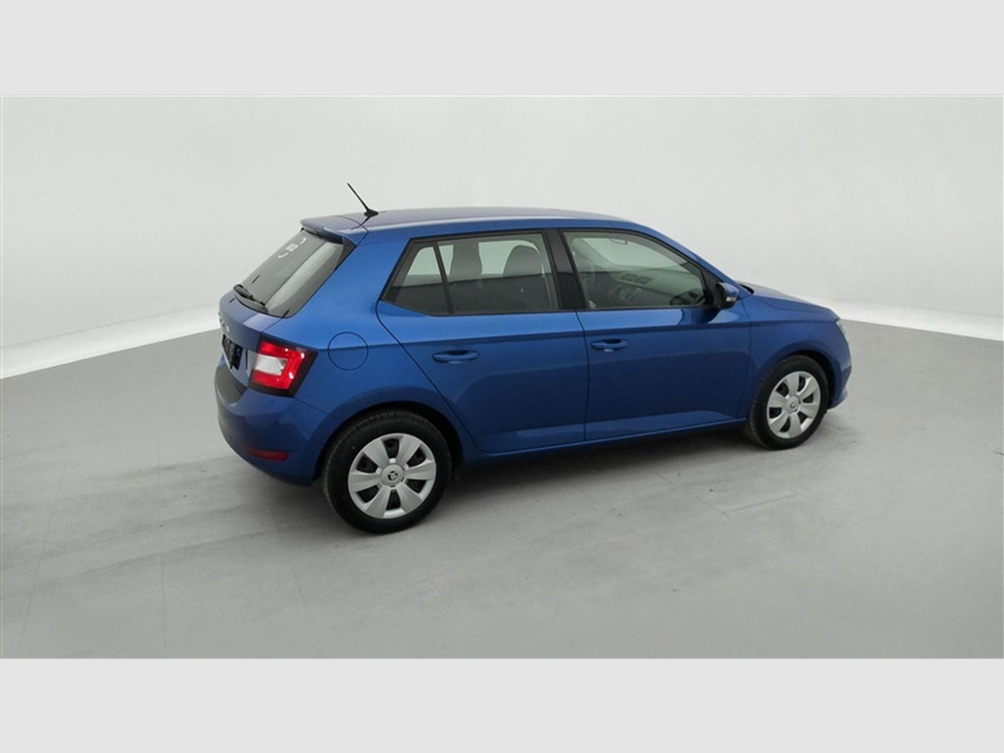 Skoda Fabia 1.0i Active (2021) - Photo 21