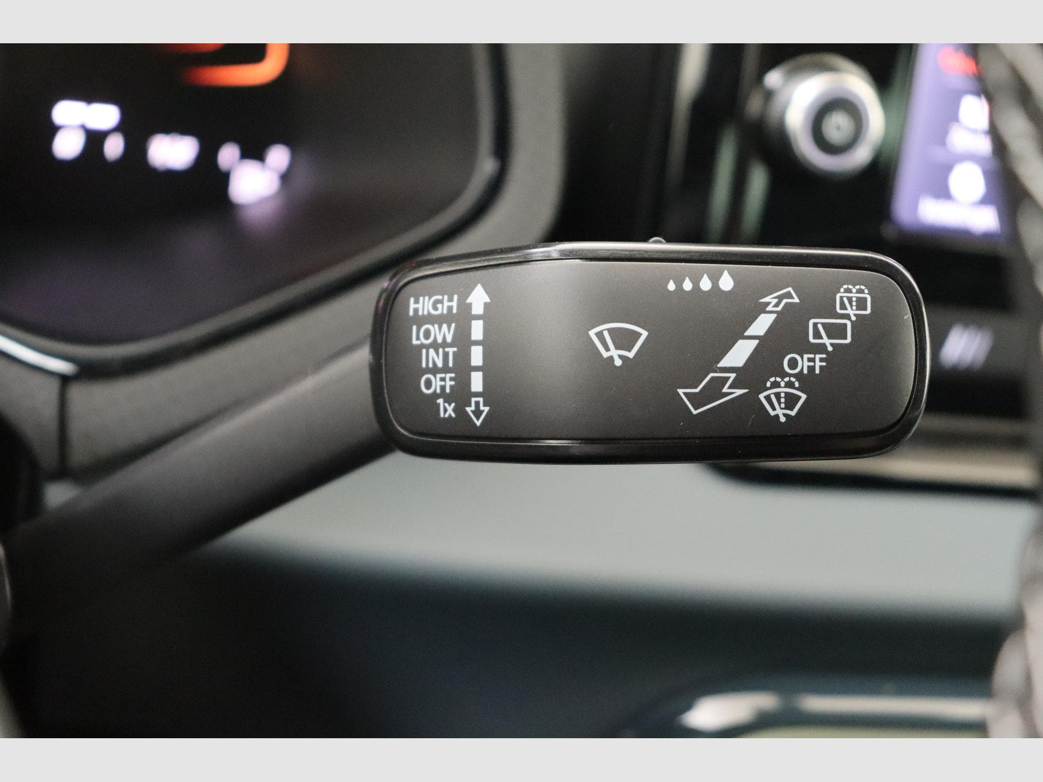 Seat Arona Play Plus (2026) - Photo 20
