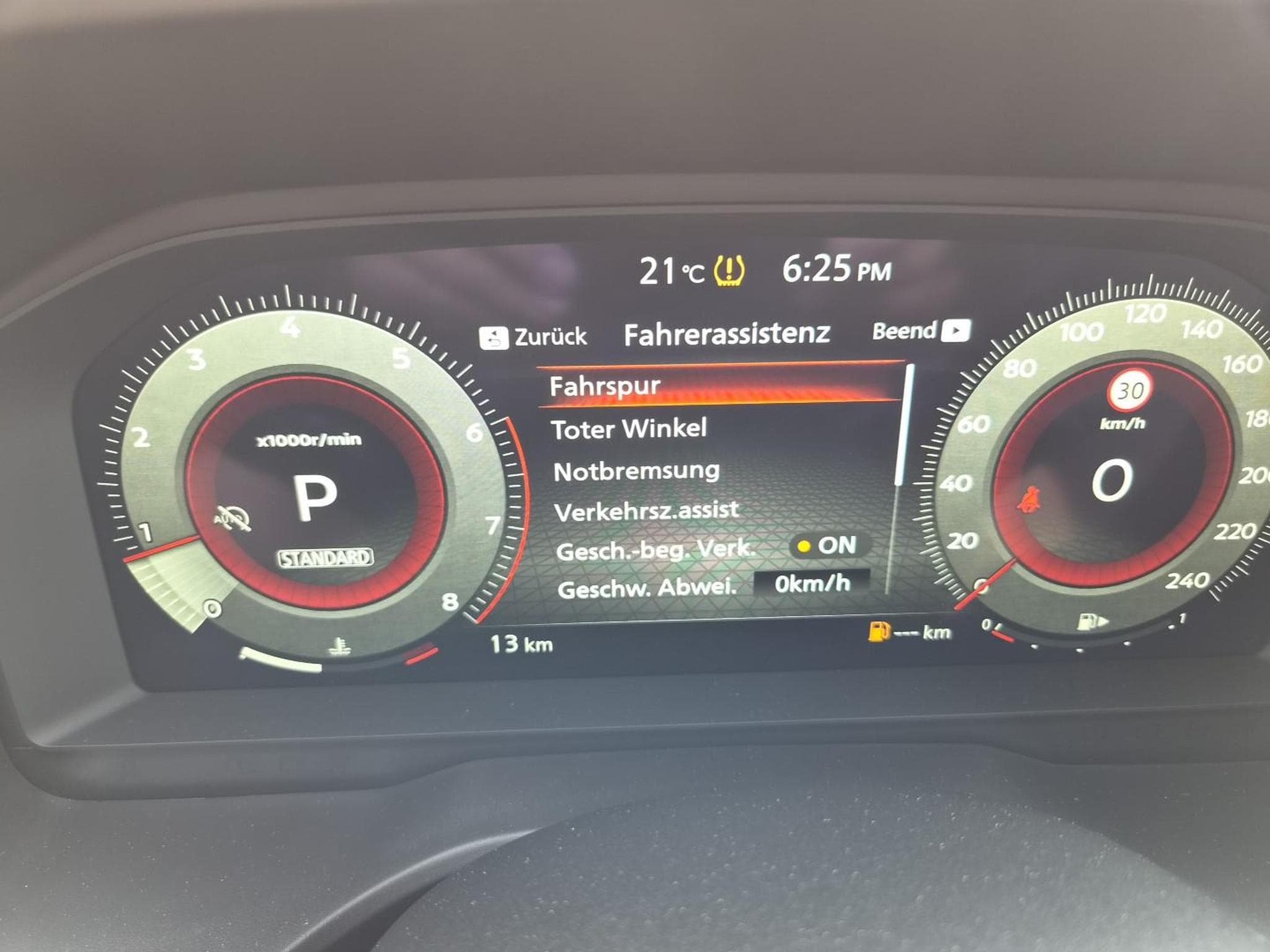 Nissan X-Trail Acenta (2026) - Photo 18