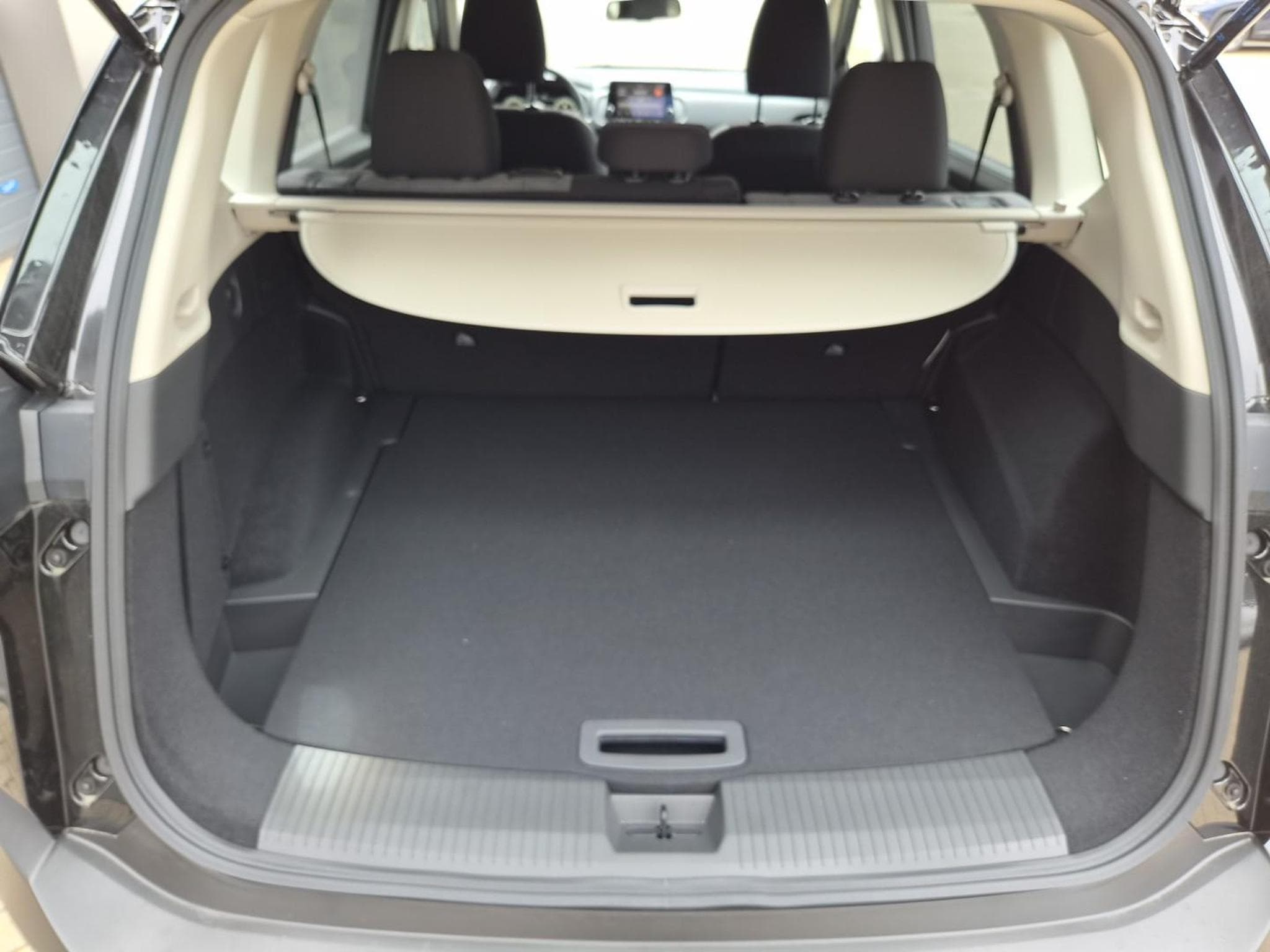 Nissan X-Trail Acenta (2026) - Photo 9