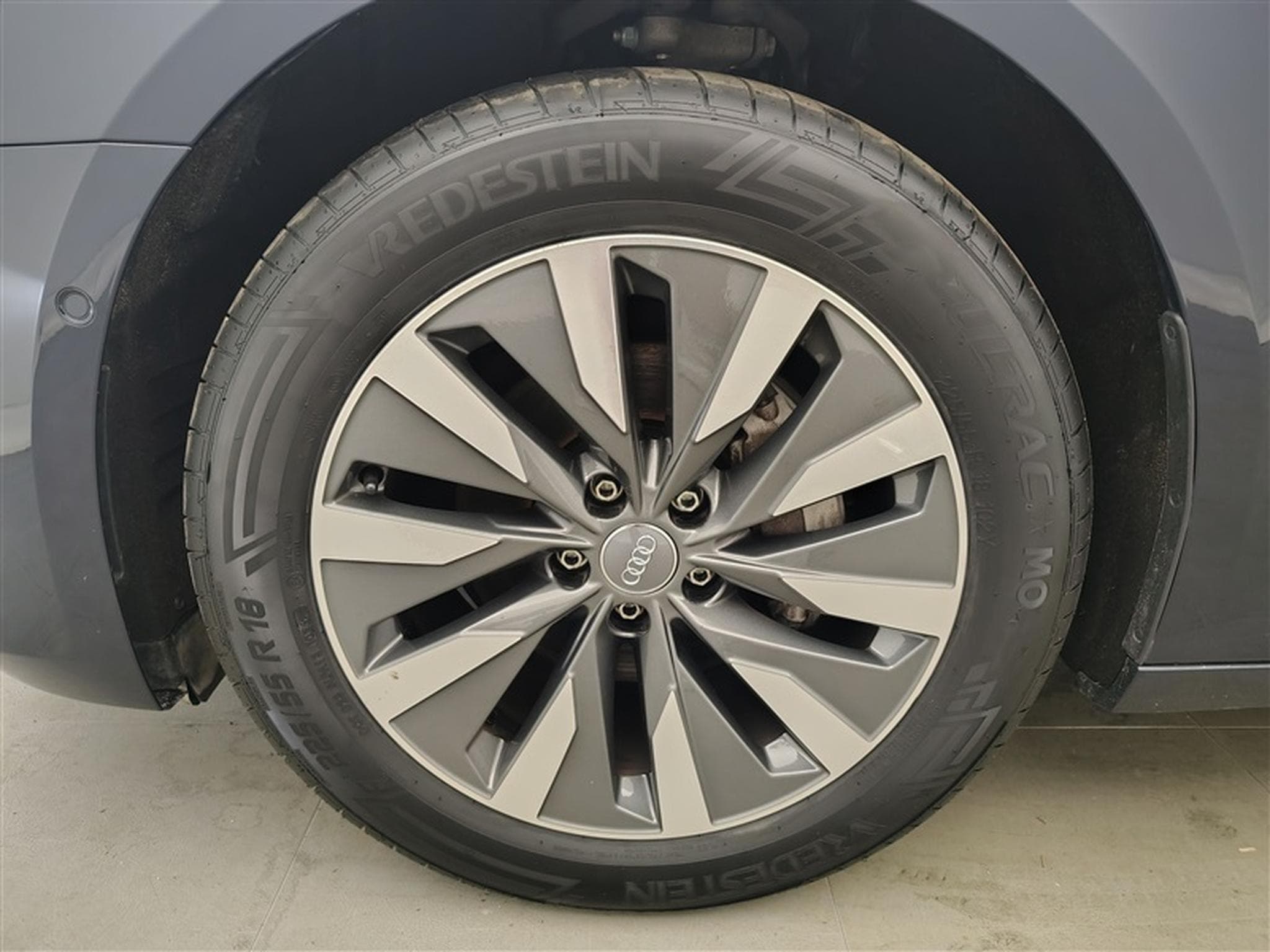 Audi A6 Avant 35 TDi Business Edition S tronic CUIR/NAVI/TO PANO (2019) - Photo 6
