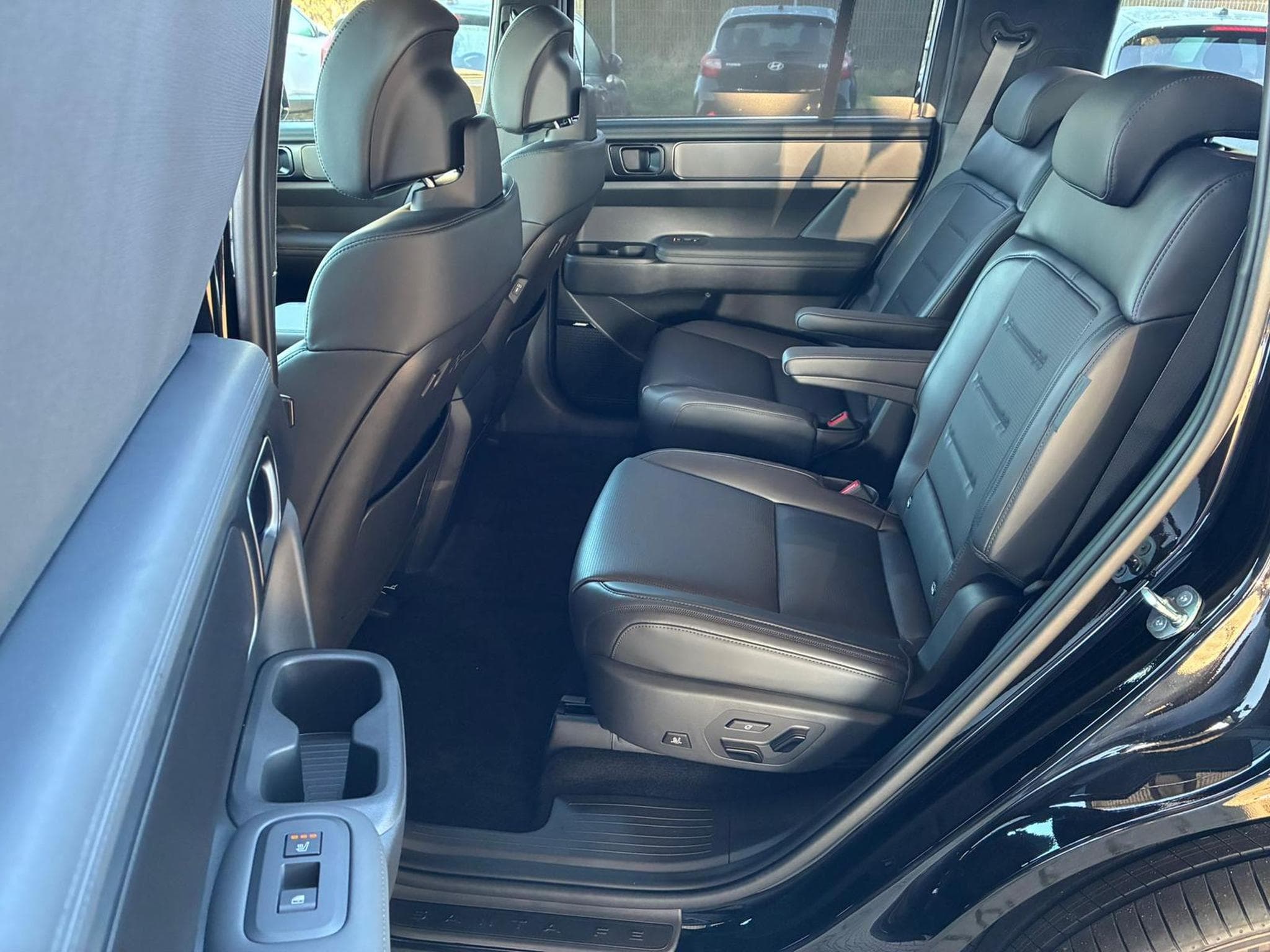 Hyundai Santa Fe Black Line 4WD 6-Sitzer (2026) - Photo 6