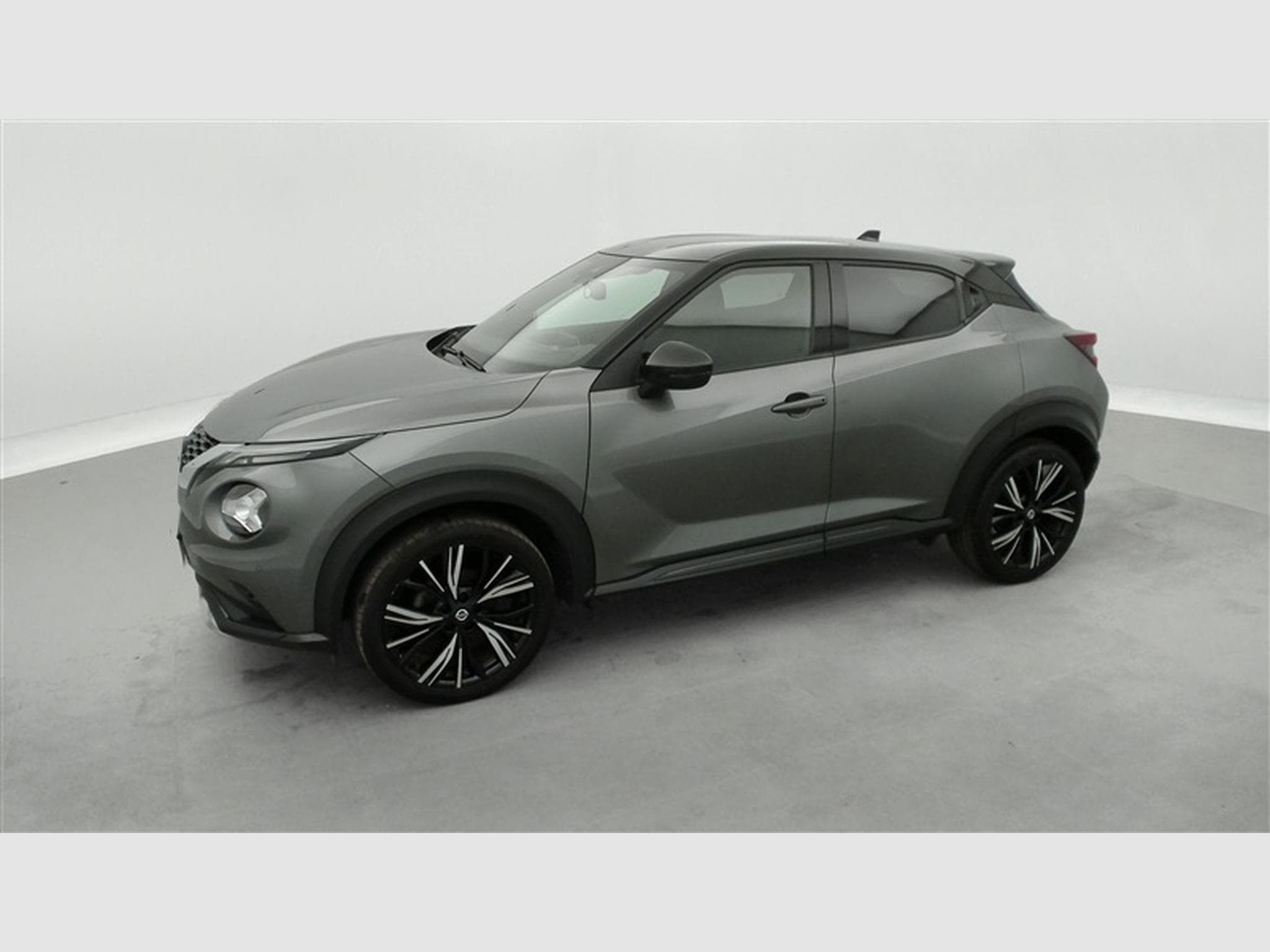 Nissan Juke 1.0 DIG-T 2WD N-Design (EU6AP) (2021) - Photo 21