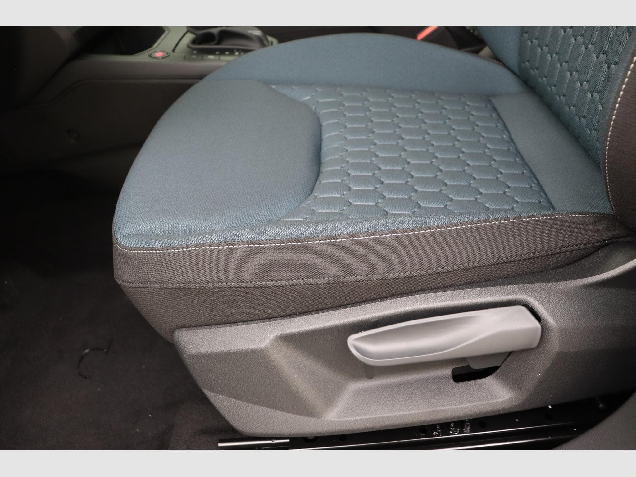 Seat Arona Play Plus (2026) - Photo 14