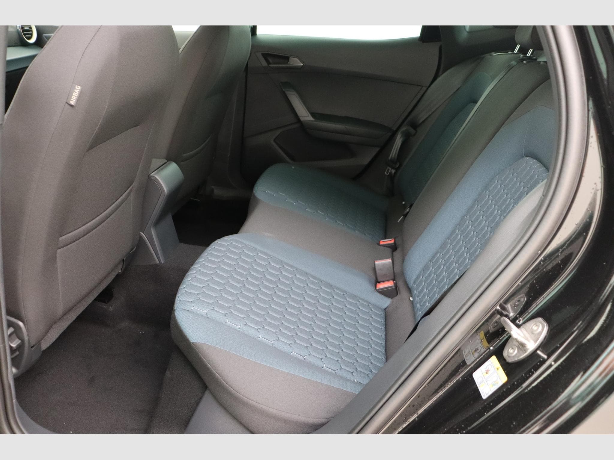 Seat Arona Play Plus (2026) - Photo 16