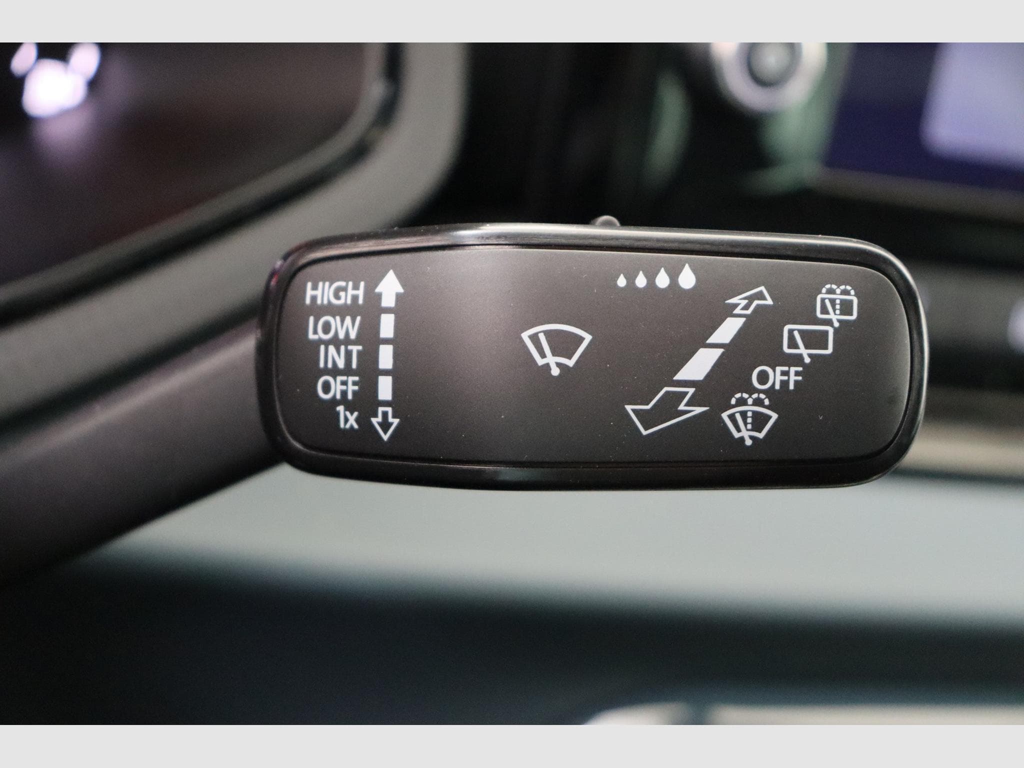 Seat Arona Play Plus (2026) - Photo 19
