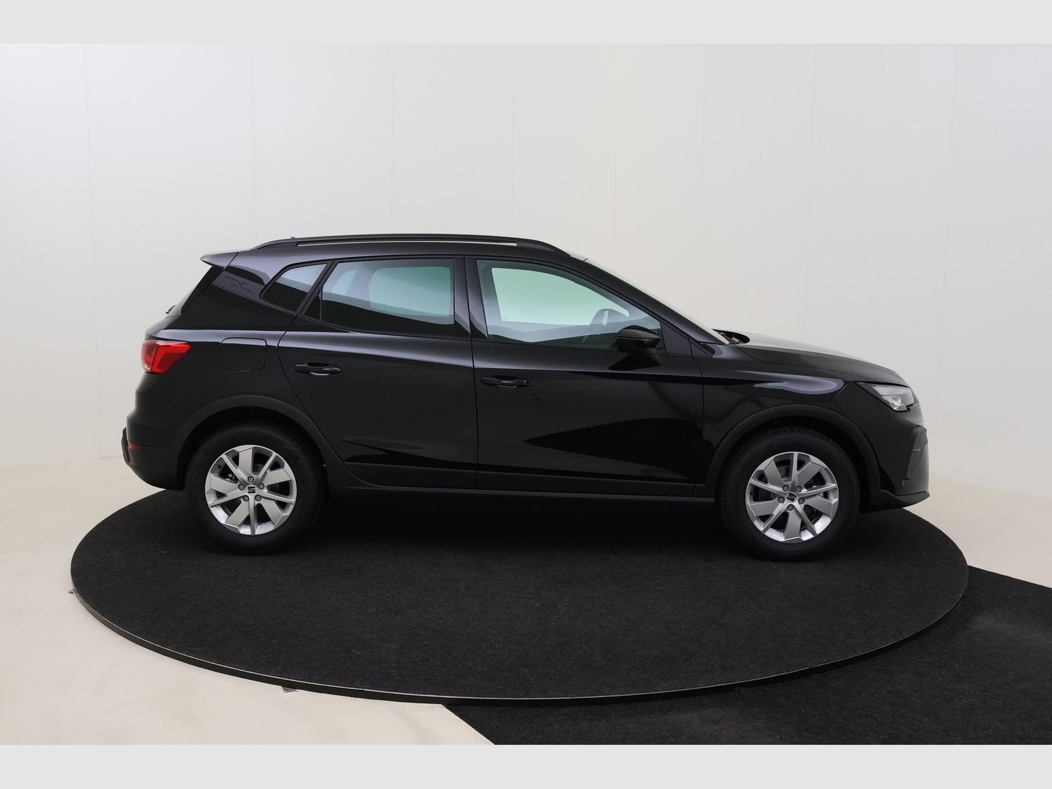 Seat Arona Play Plus (2026) - Photo 4