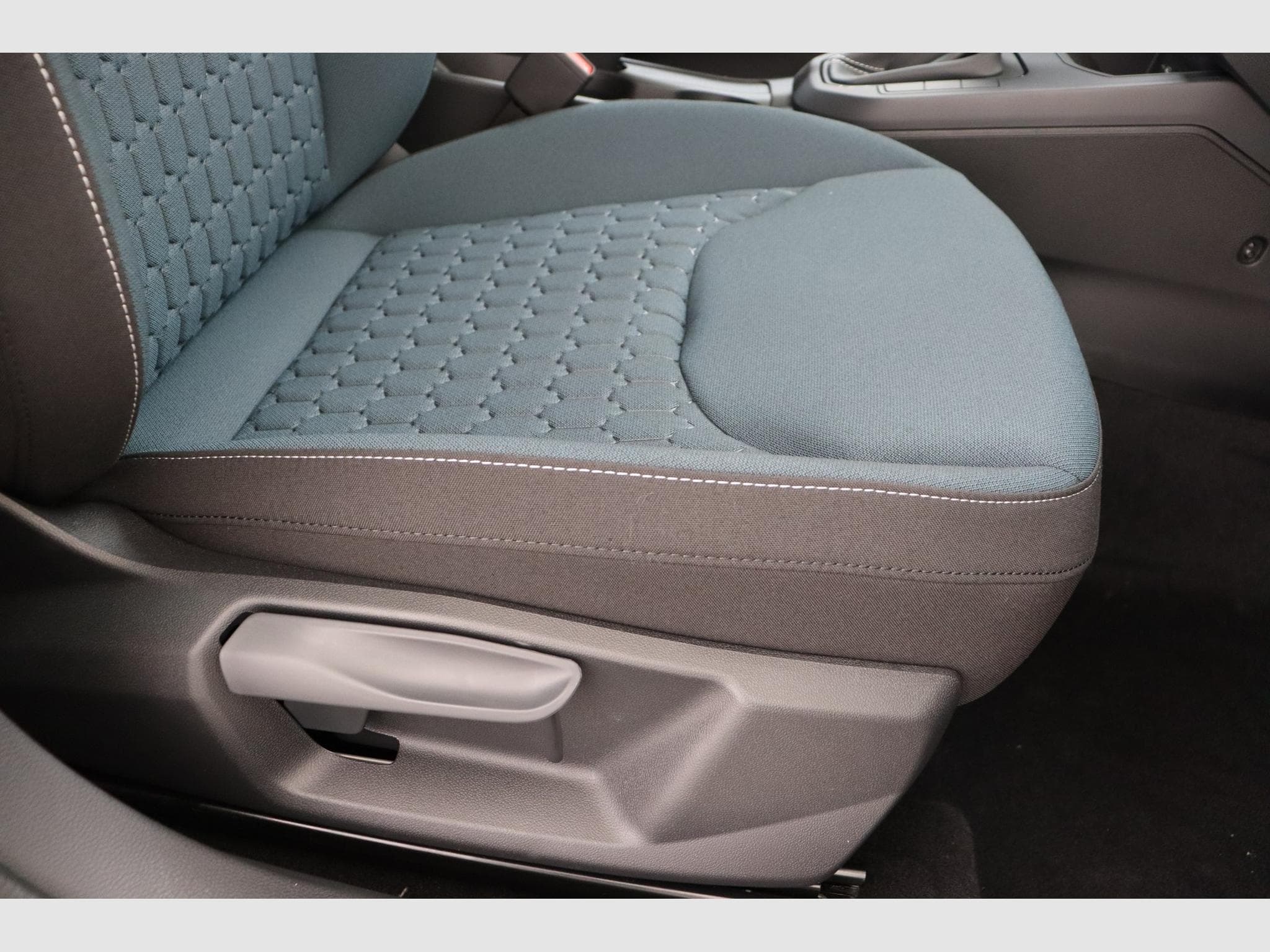 Seat Arona Play Plus (2026) - Photo 15