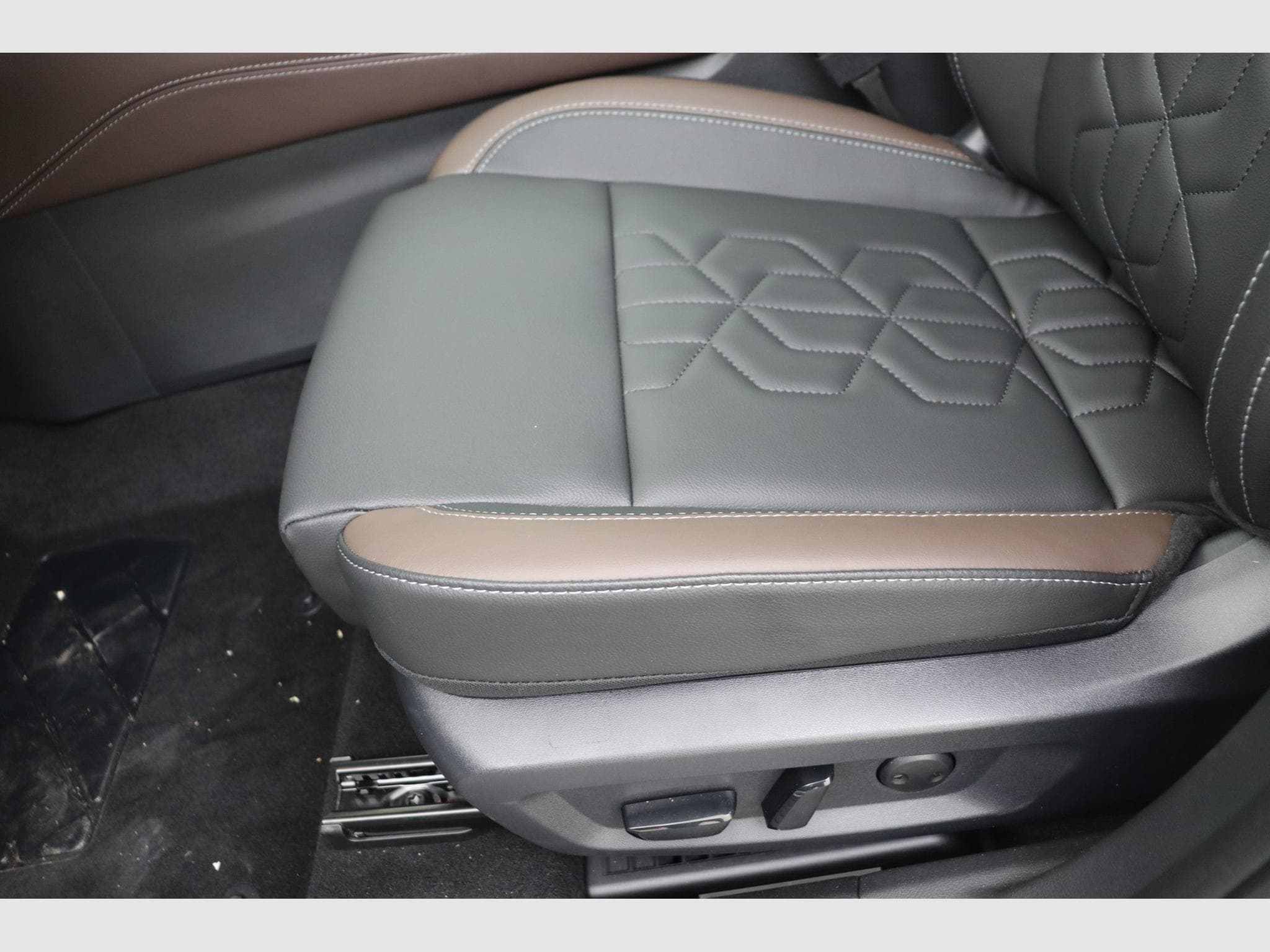 Nissan Qashqai Tekna (2025) - Photo 14