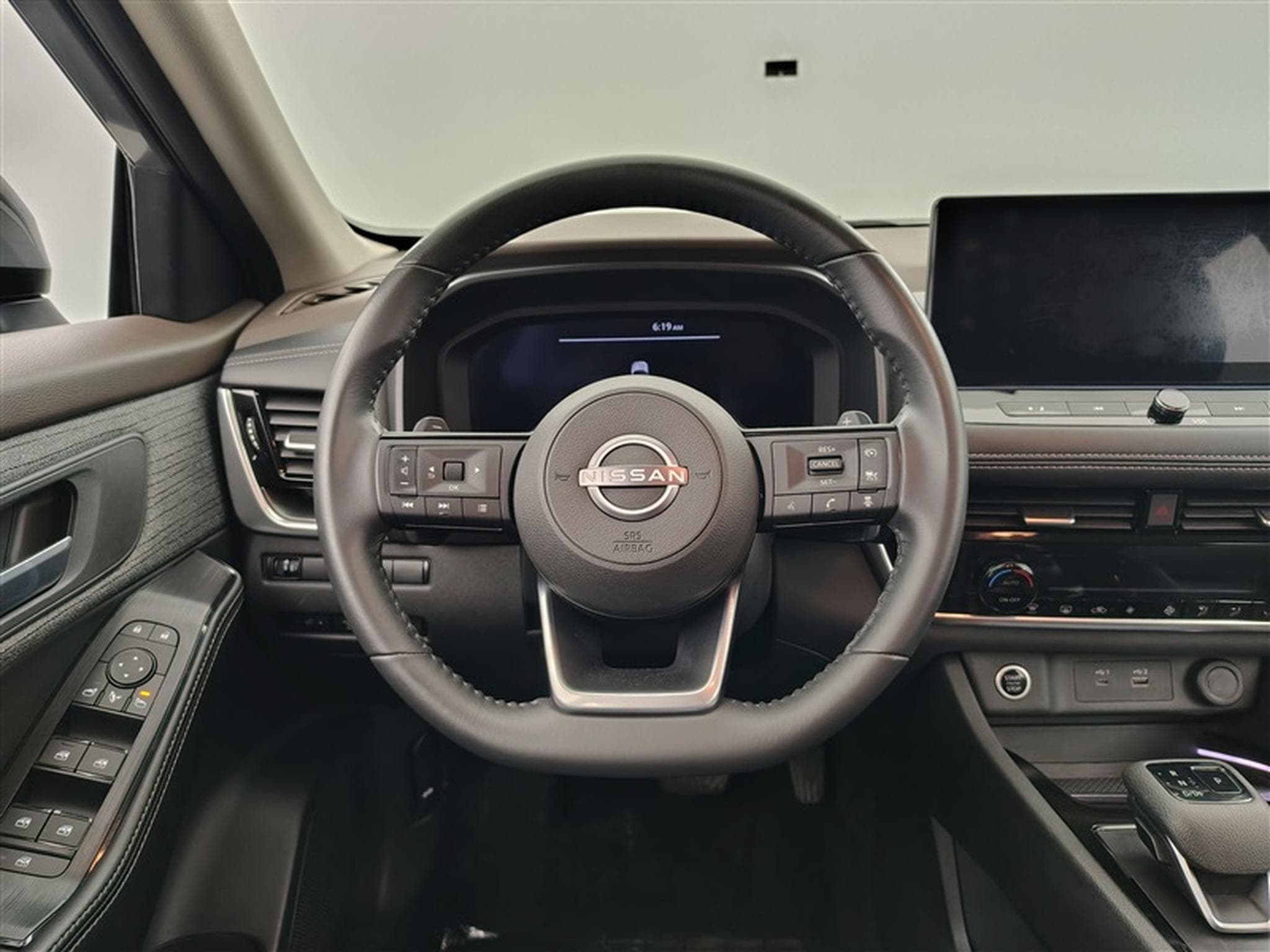 Nissan X-Trail 1.5 DIG-T 2WD N-Connecta 7pl. DCT NAVI / FULL LED (2023) - Photo 9