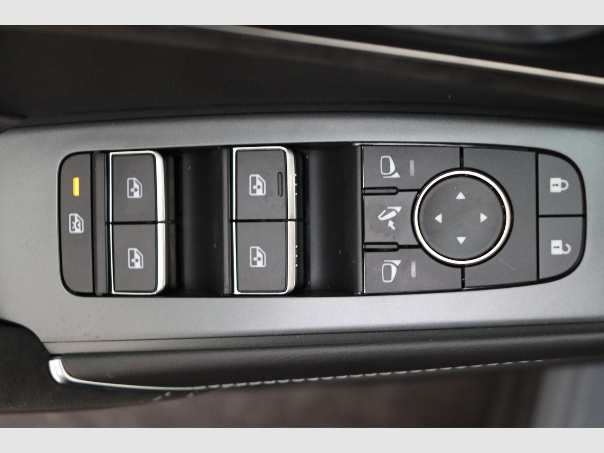 Nissan Qashqai Tekna Plus + 2 Tone (2026) - Photo 17