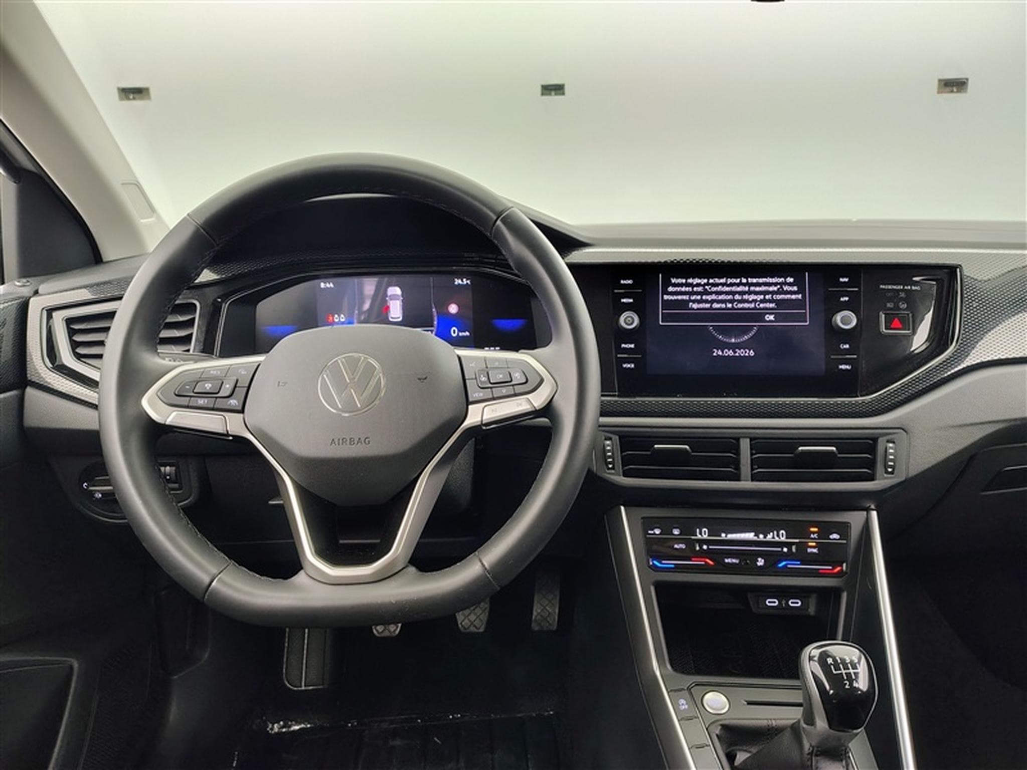 VW Taigo 1.0 TSI Navi Cockpit / Led / PDC+Caméra (2024) - Photo 9