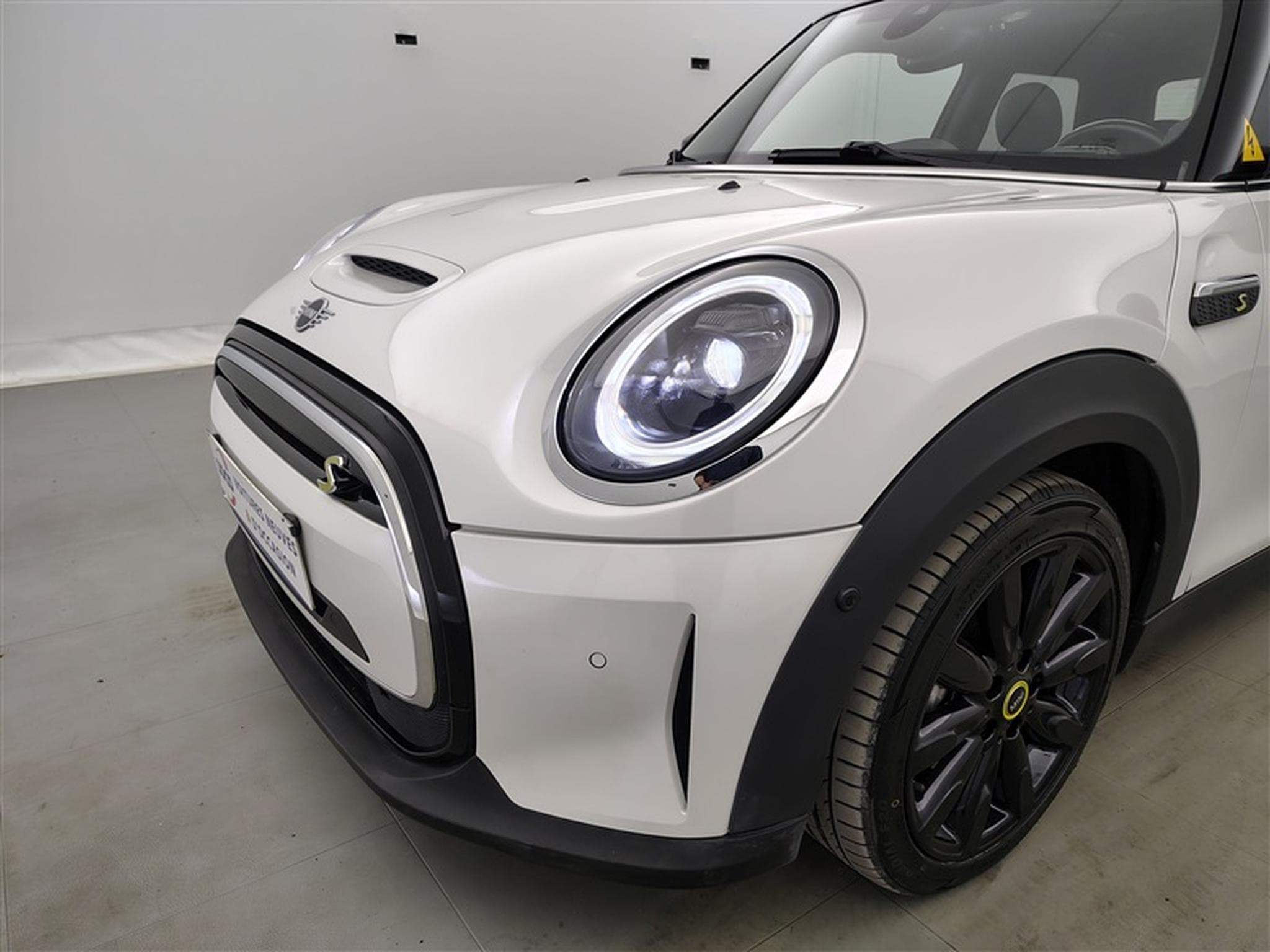 MINI Cooper NAVI / FULL LED / CUIR SPORT (2023) - Photo 15