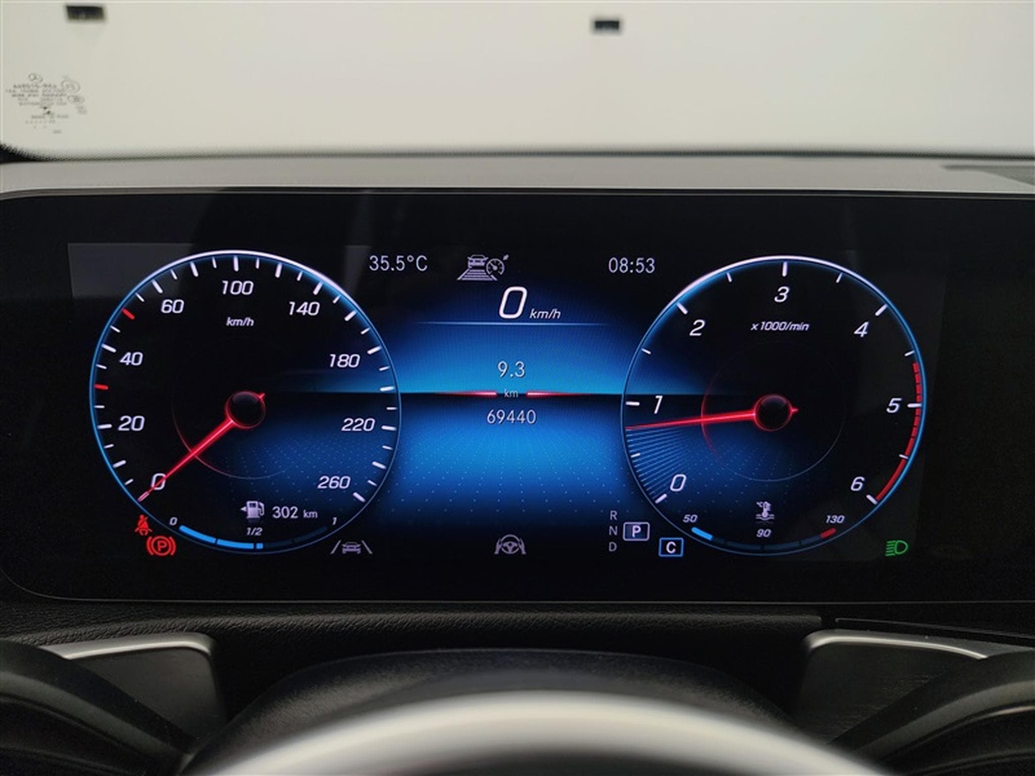 Mercedes GLB 180 d AUTOM. Luxury NAVI / CUIR SPORT / FULL LED (2022) - Photo 10