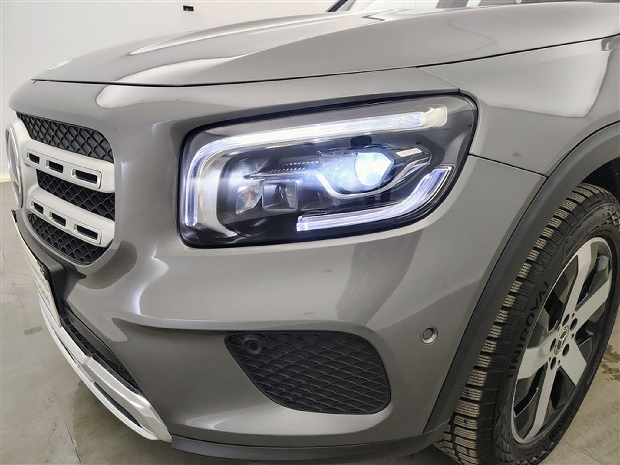 Mercedes GLB 180 d AUTOM. Luxury NAVI / CUIR SPORT / FULL LED (2022) - Photo 15