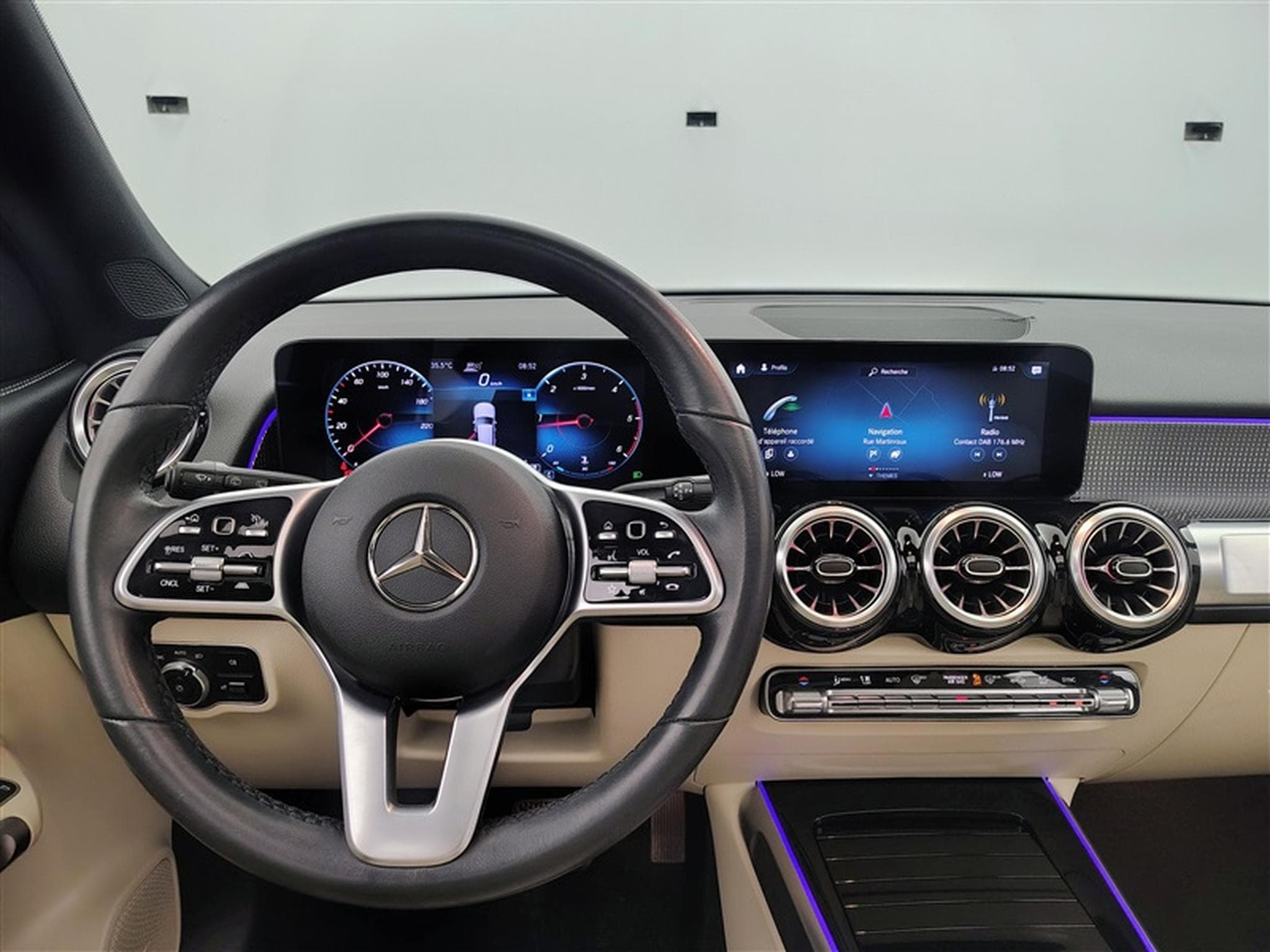 Mercedes GLB 180 d AUTOM. Luxury NAVI / CUIR SPORT / FULL LED (2022) - Photo 9