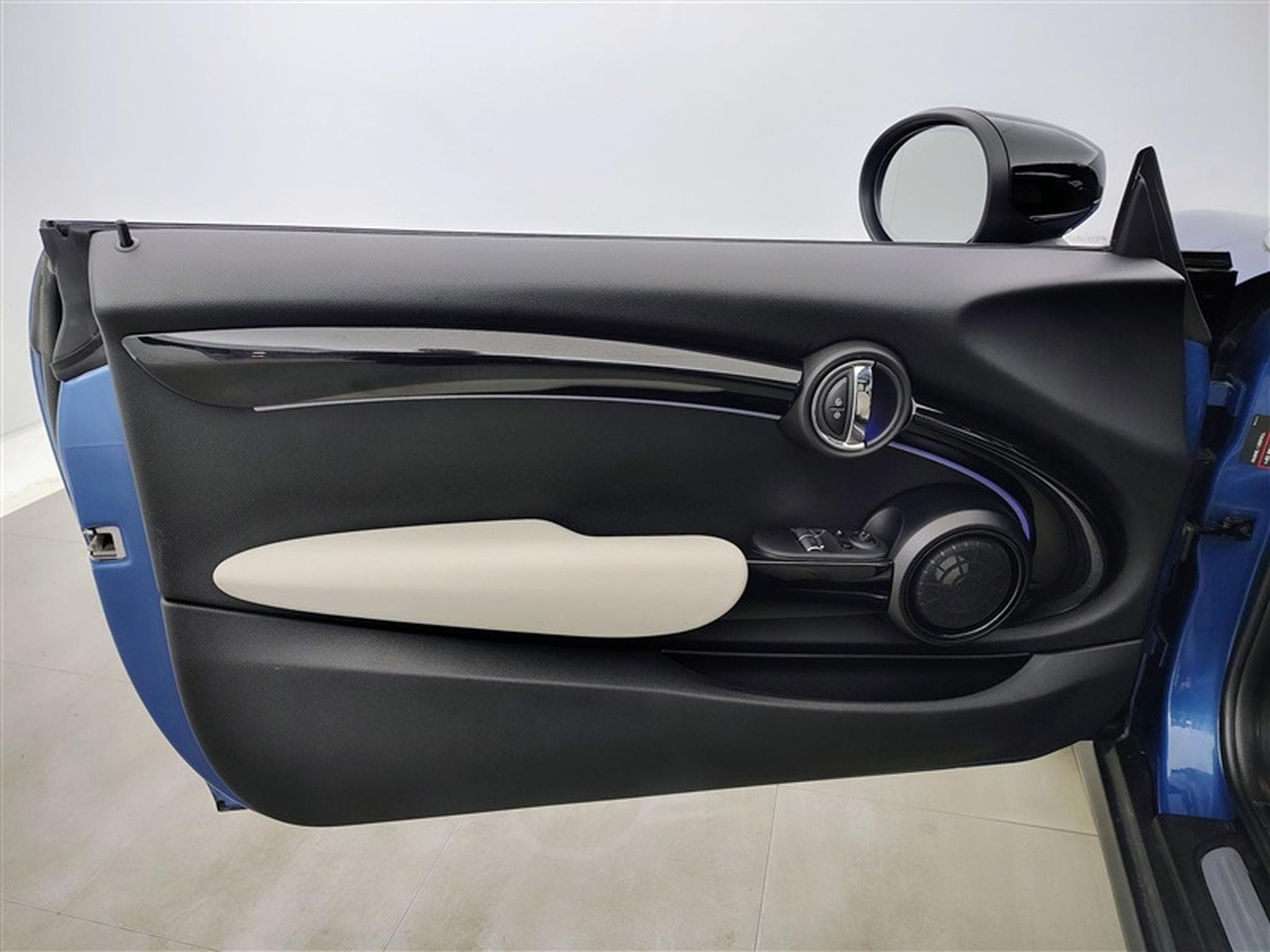 MINI Cooper 2.0i Cooper S (2022) - Photo 17