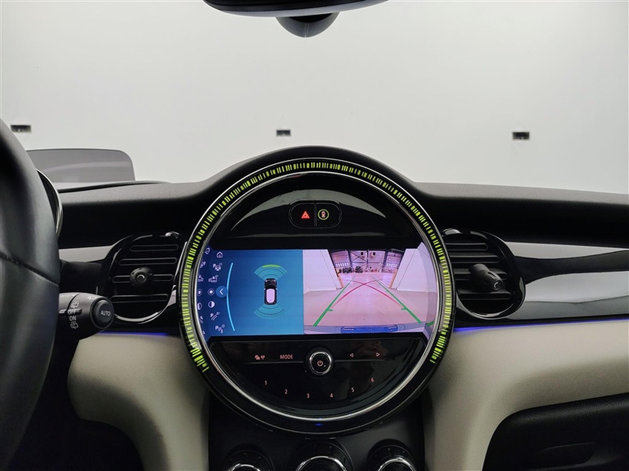 MINI Cooper 2.0i Cooper S (2022) - Photo 18