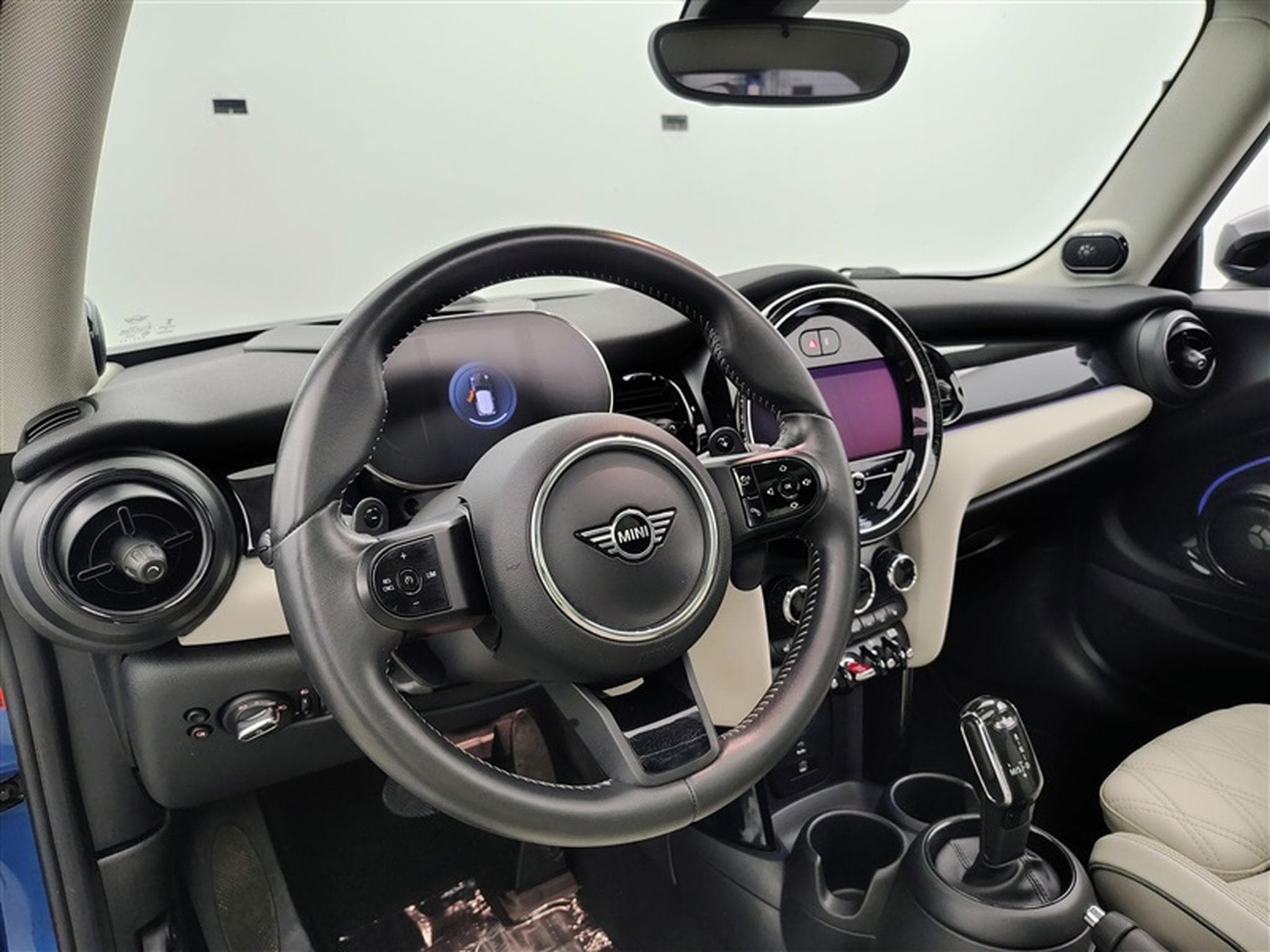 MINI Cooper 2.0i Cooper S (2022) - Photo 8