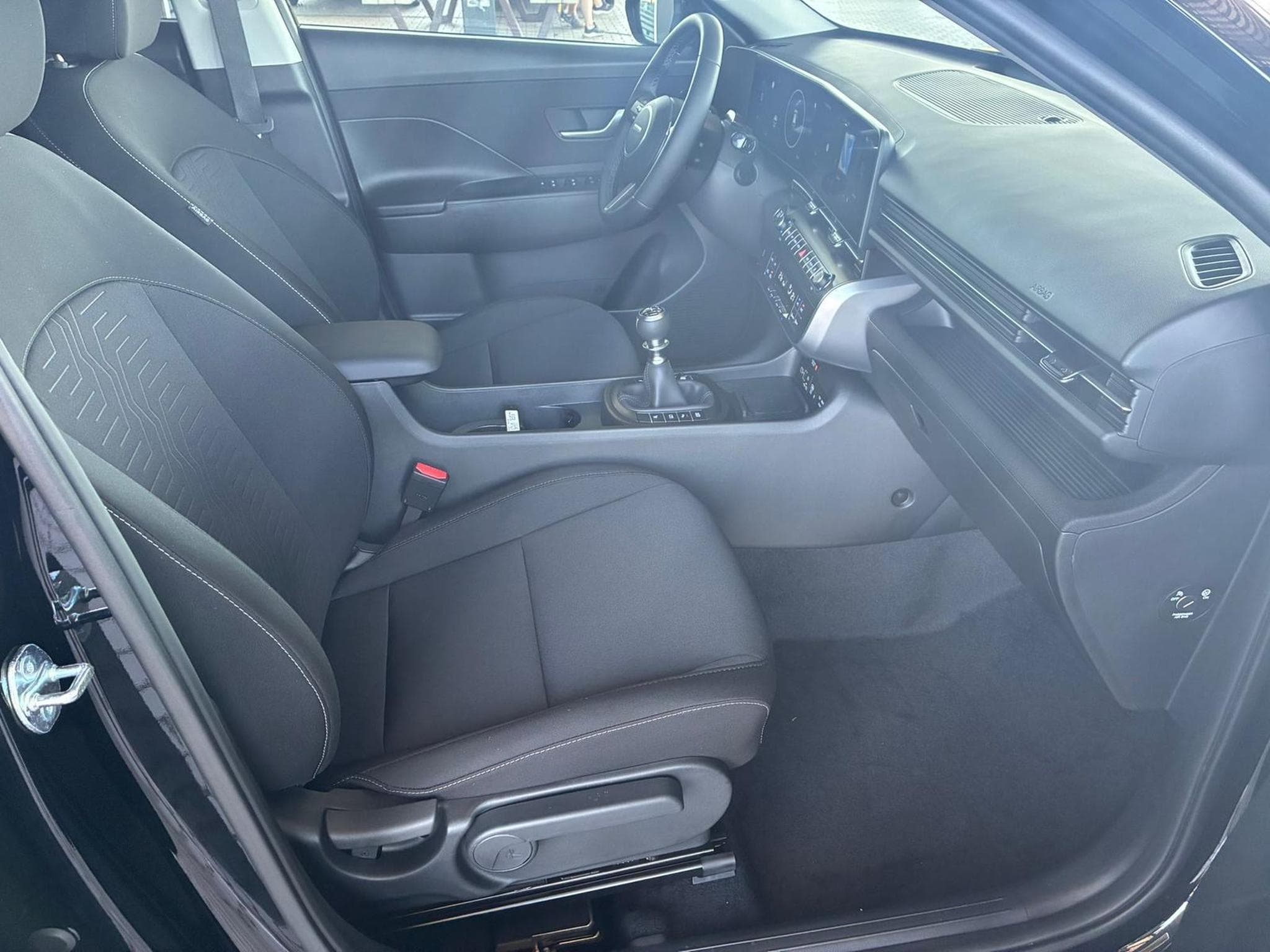Hyundai Kona Comfort Plus (2025) - Photo 8