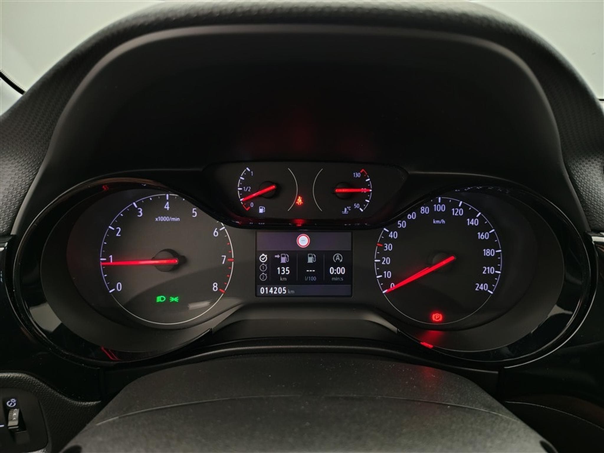 Opel Corsa 1.2i Elegance NAVI / FULL LED / PDC (2023) - Photo 10