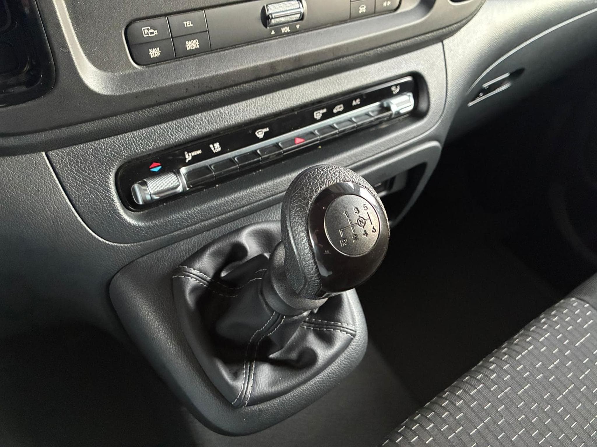 Mercedes Vito Extra Lang L3 (2024) - Photo 16