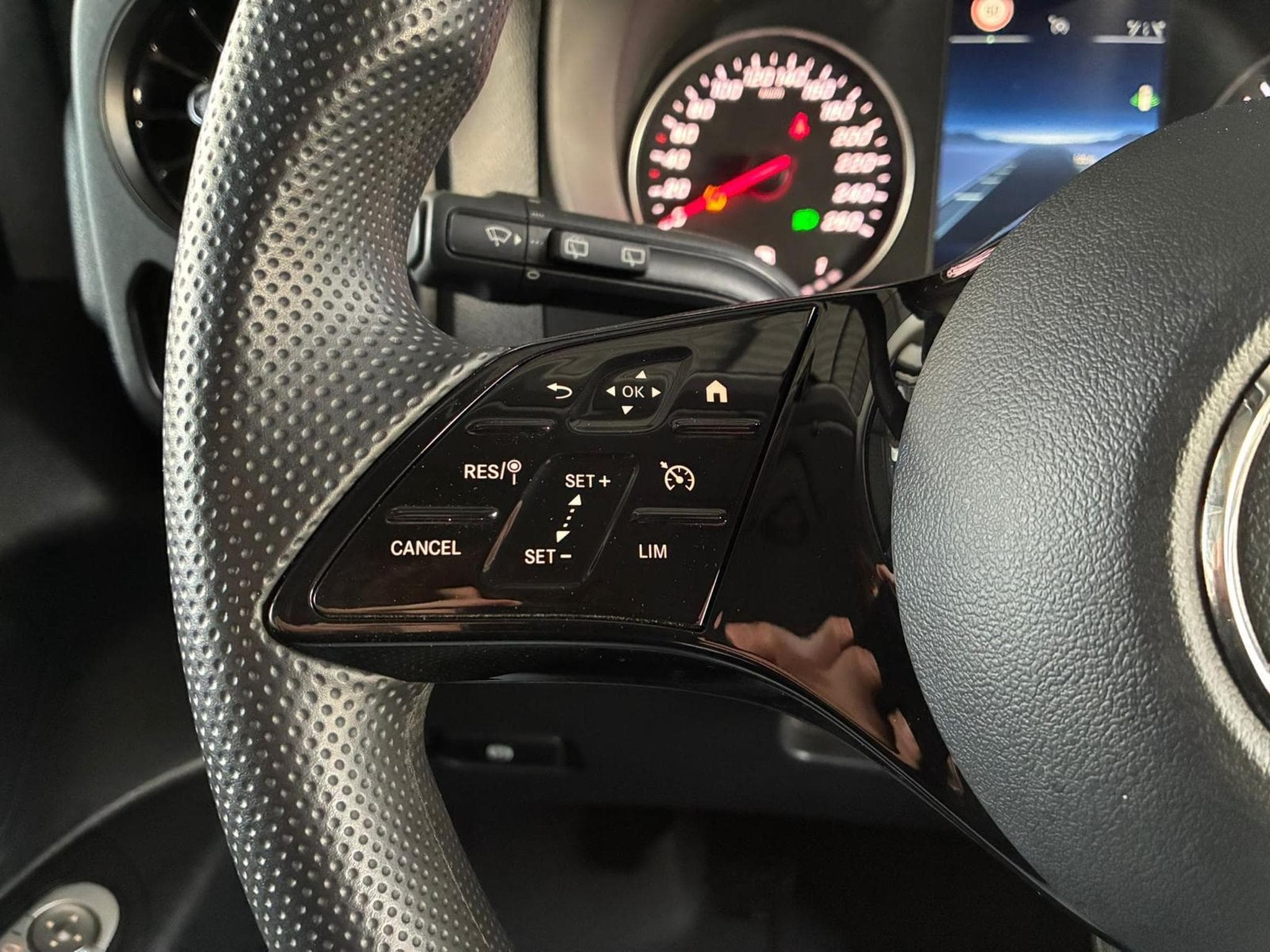 Mercedes Vito Extra Lang L3 (2024) - Photo 17