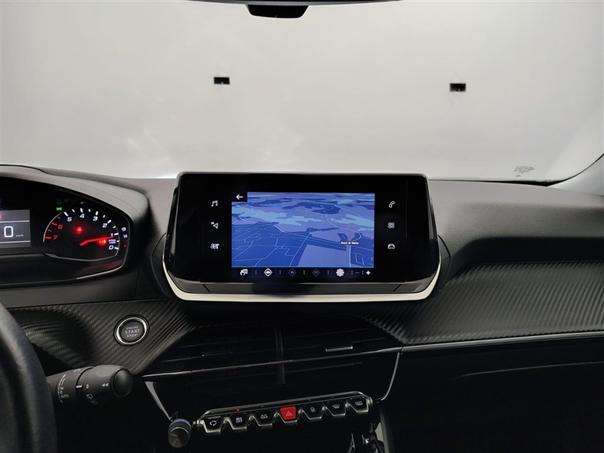 Peugeot 2008 1.5 BlueHDi Active **CAM/NAVI/CARPLAY** (2021) - Photo 11