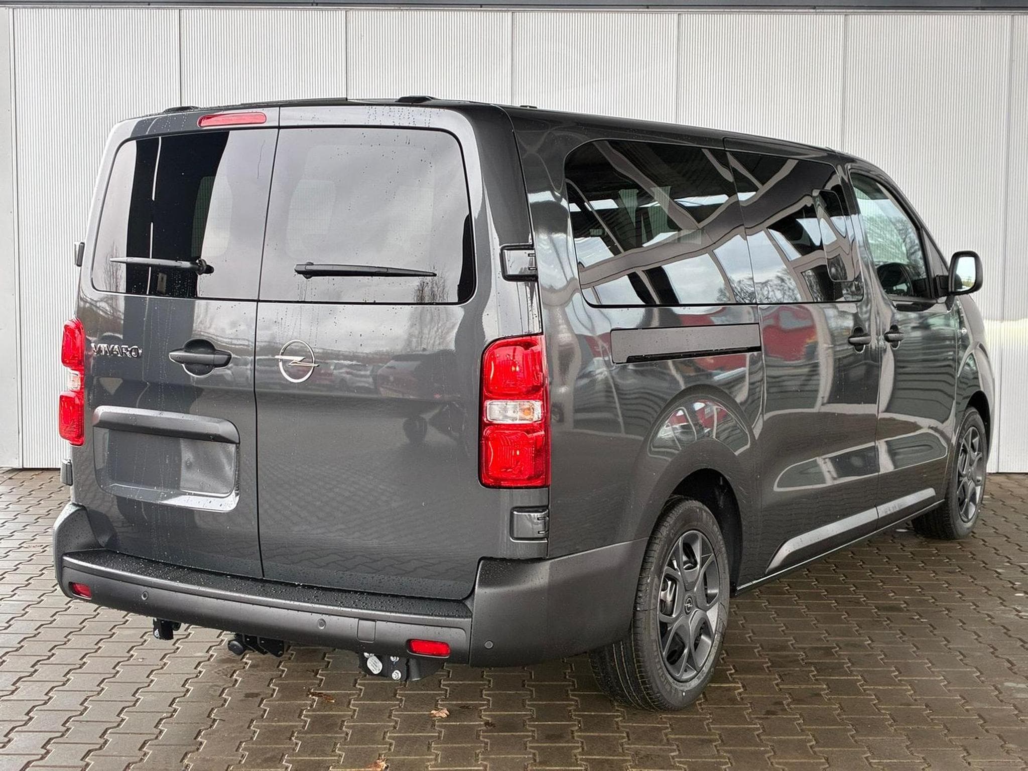Opel Vivaro Kombi XL (2025) - Photo 3