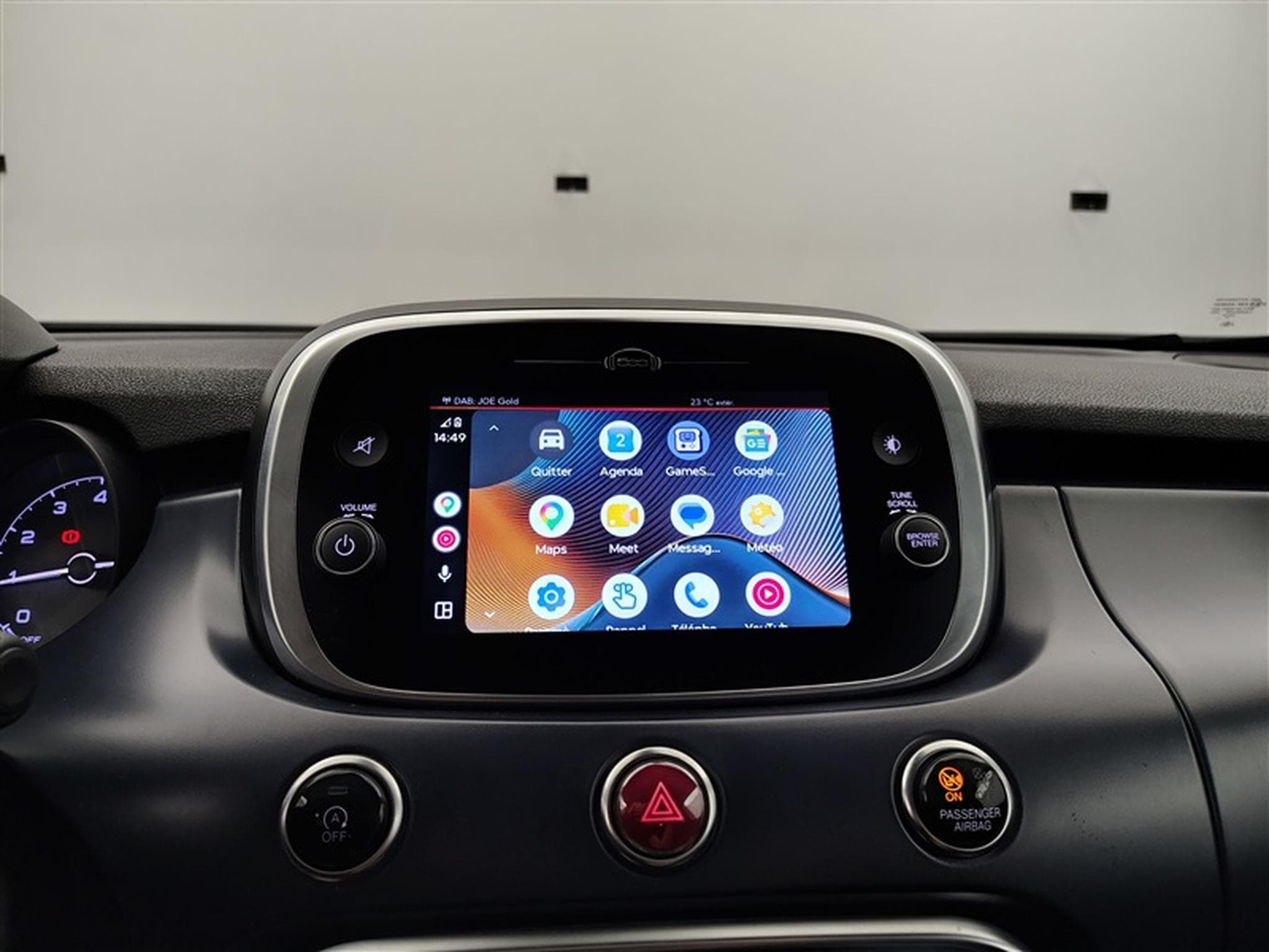 Fiat 500X 1.0 FireFly 120 NAVI / CLIM / TEL (2023) - Photo 19